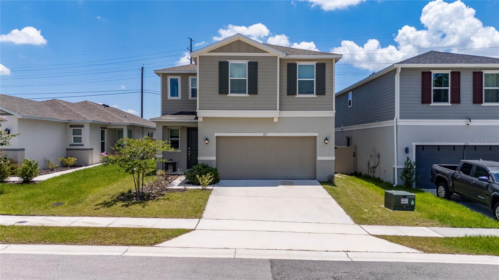 Single Family Residence in AUBURNDALE, FL - Daniel Dourado