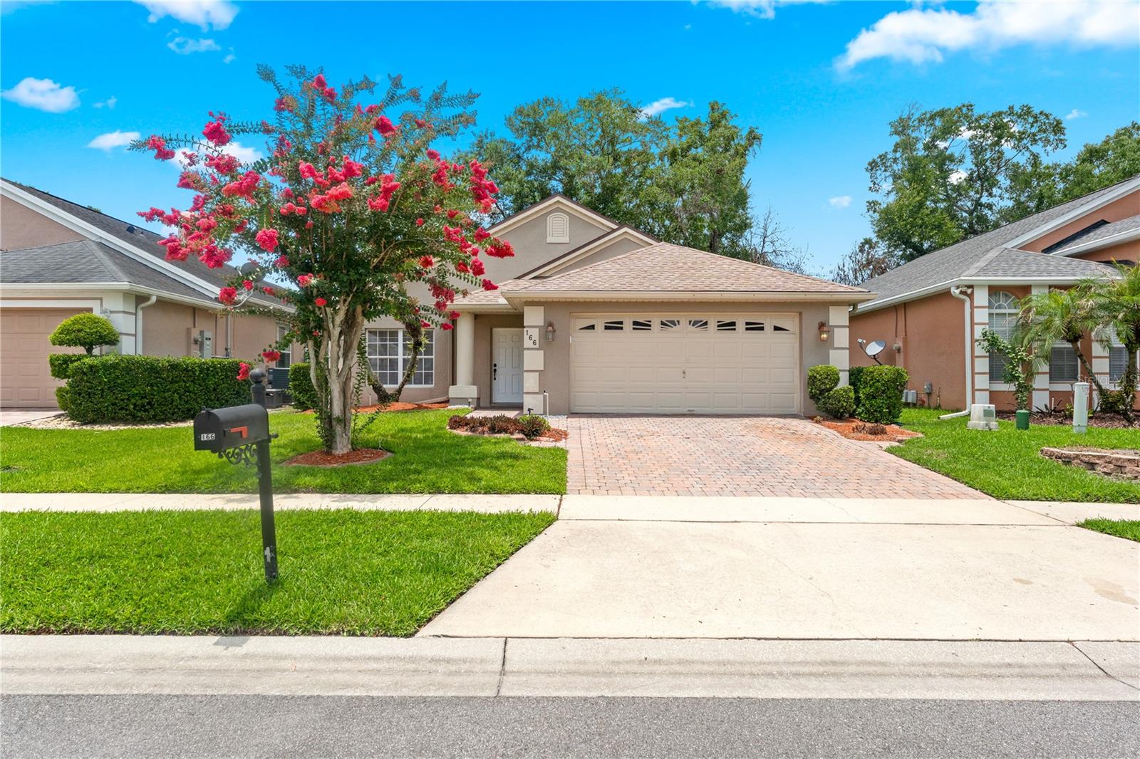 Single Family Residence em CASSELBERRY, FL - Daniel Dourado