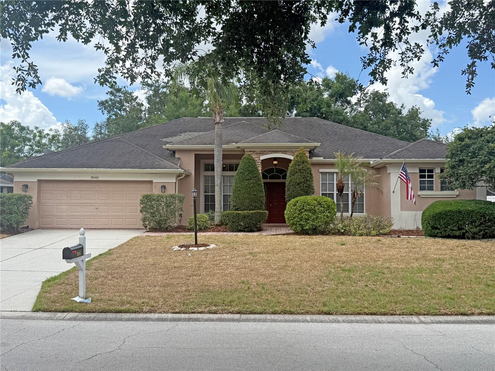 Single Family Residence in PLANT CITY, FL - Daniel Dourado
