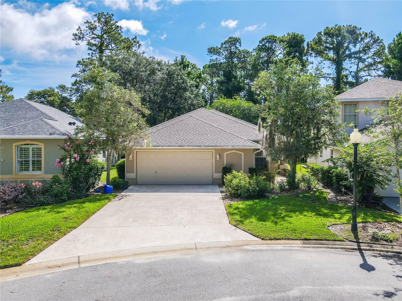 Single Family Residence in PALM COAST, FL - Daniel Dourado