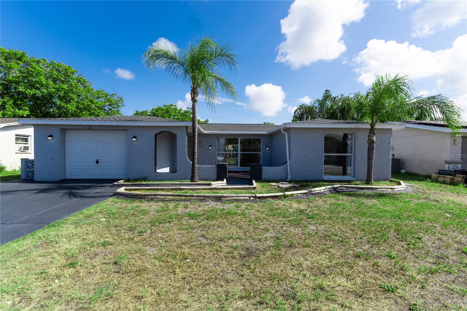 Single Family Residence em PORT RICHEY, FL - Daniel Dourado