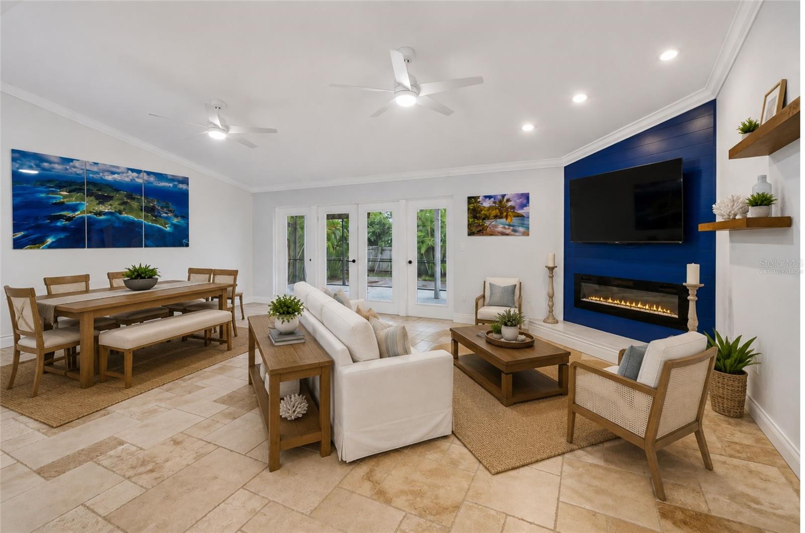 Single Family Residence in TARPON SPRINGS, FL - Daniel Dourado