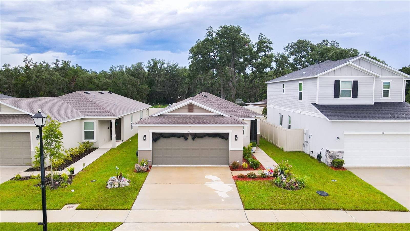 Single Family Residence in AUBURNDALE, FL - Daniel Dourado