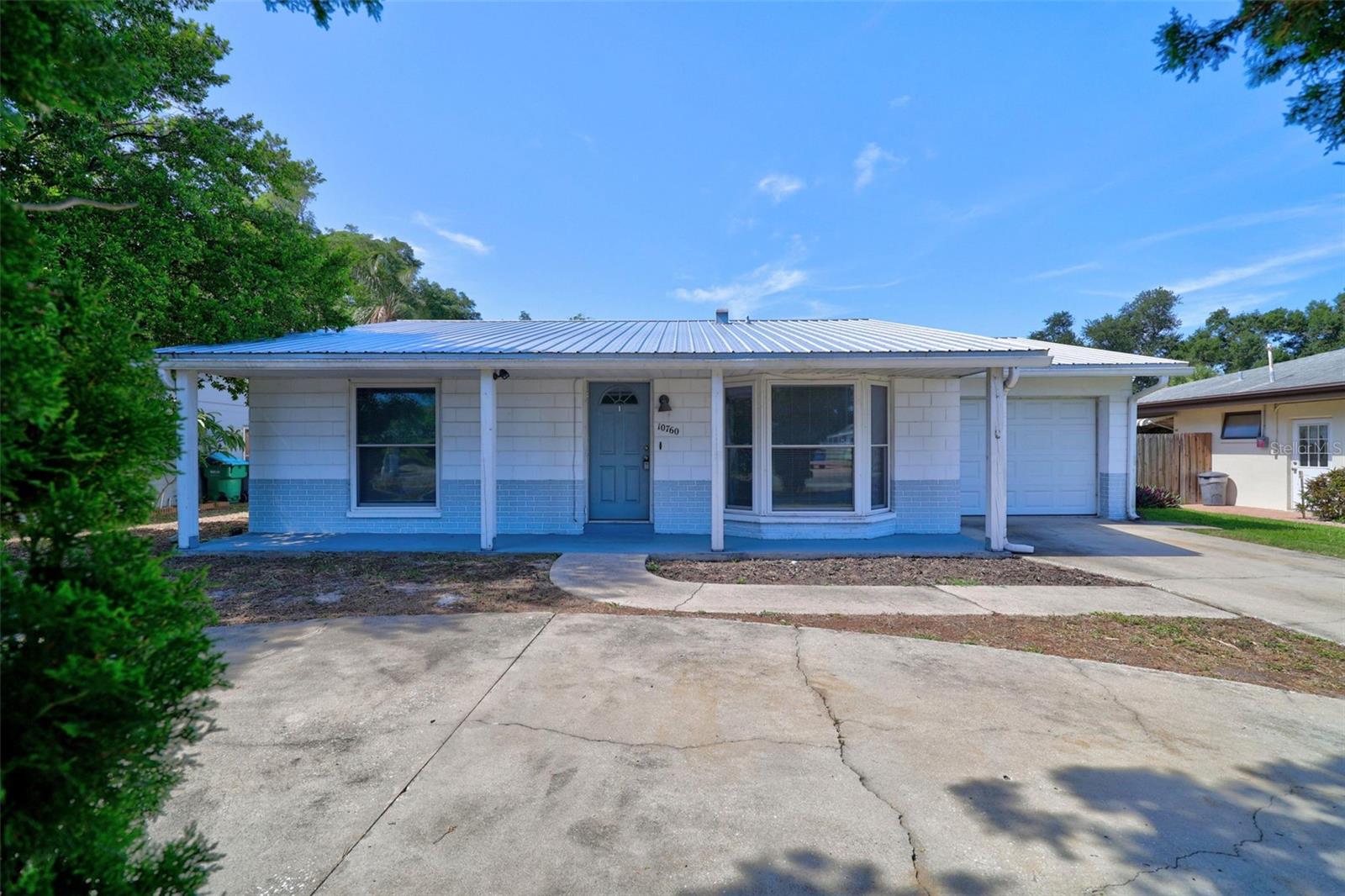 Single Family Residence em SEMINOLE, FL - Daniel Dourado