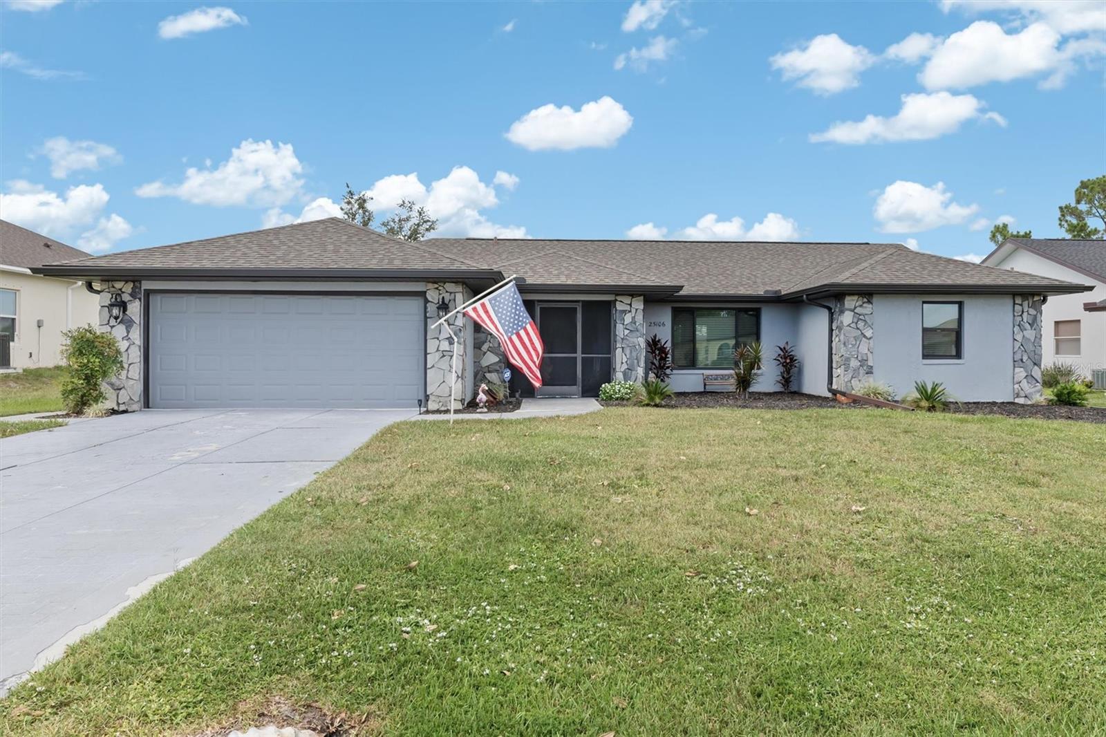 Single Family Residence em PUNTA GORDA, FL - Daniel Dourado