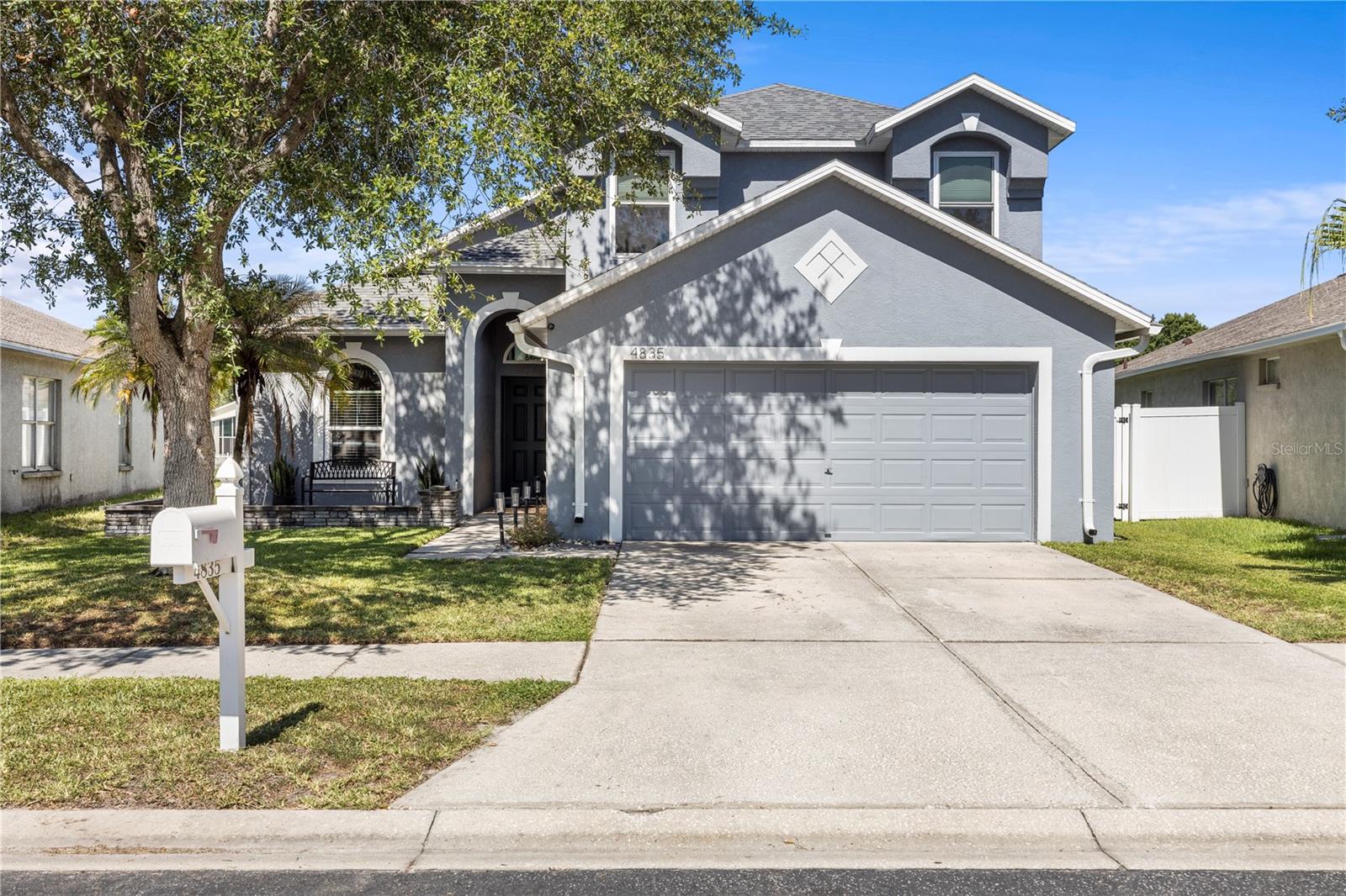 Single Family Residence em LAND O LAKES, FL - Daniel Dourado