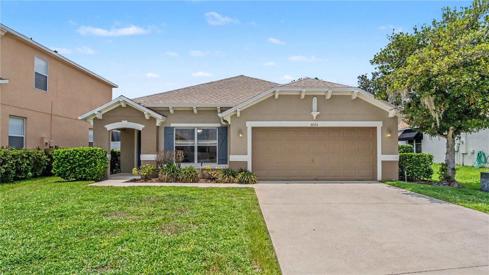 Single Family Residence in MULBERRY, FL - Daniel Dourado