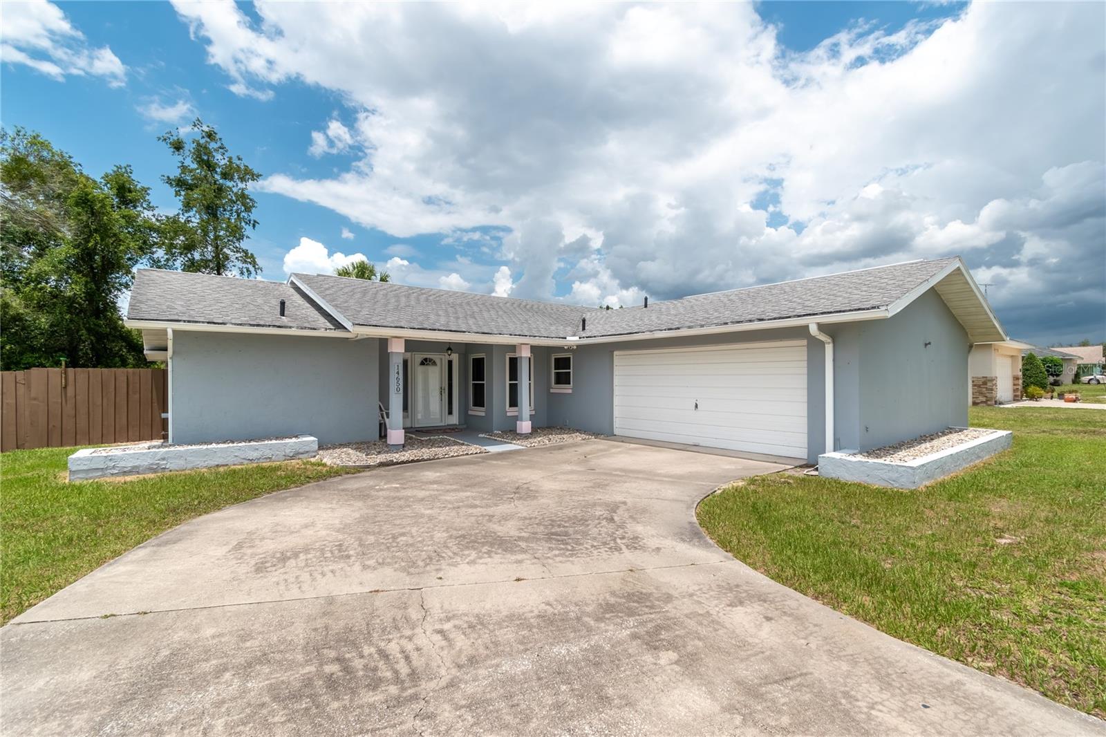 Single Family Residence in OCALA, FL - Daniel Dourado