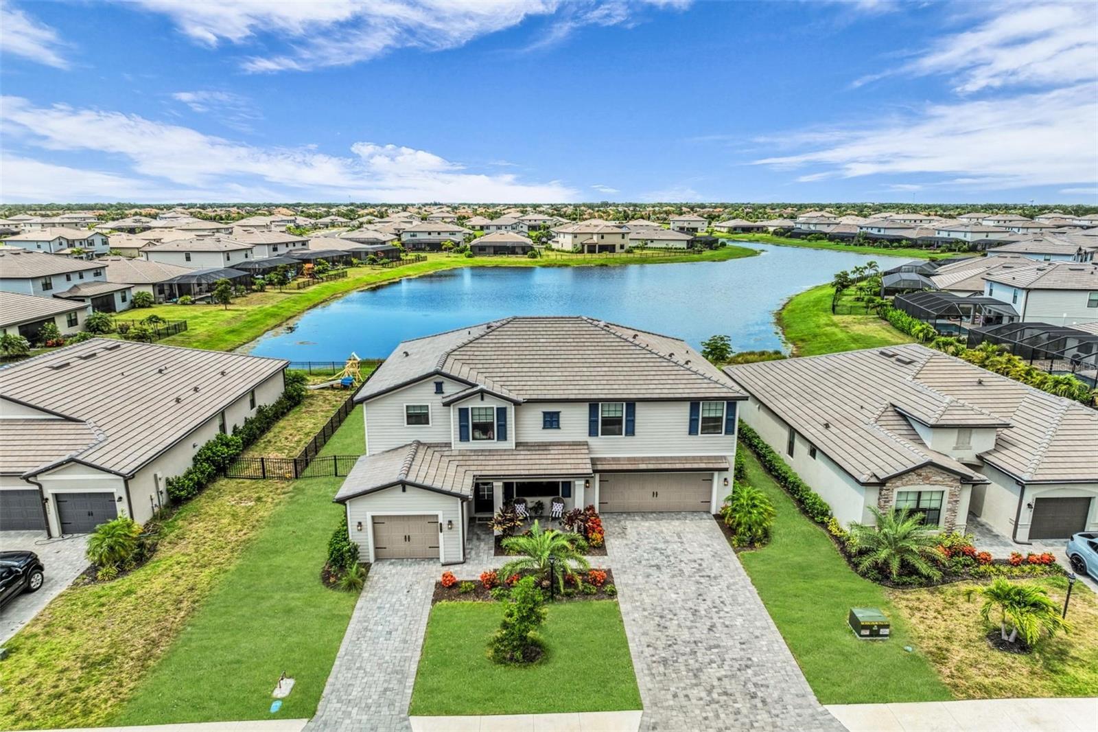 Single Family Residence em LAKEWOOD RANCH, FL - Daniel Dourado