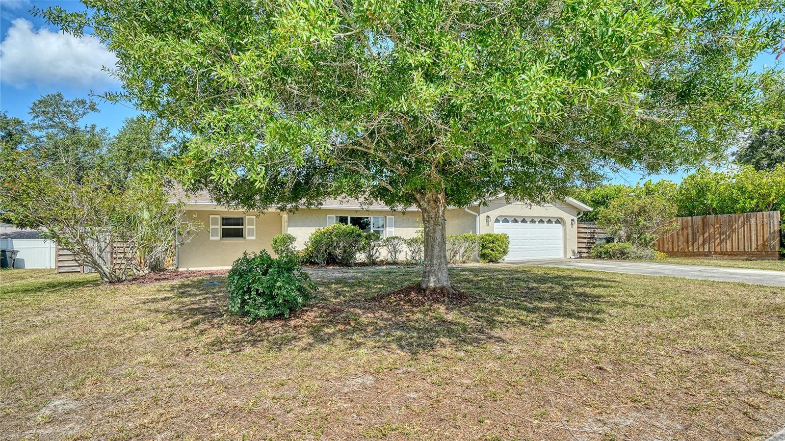 Single Family Residence em SARASOTA, FL - Daniel Dourado