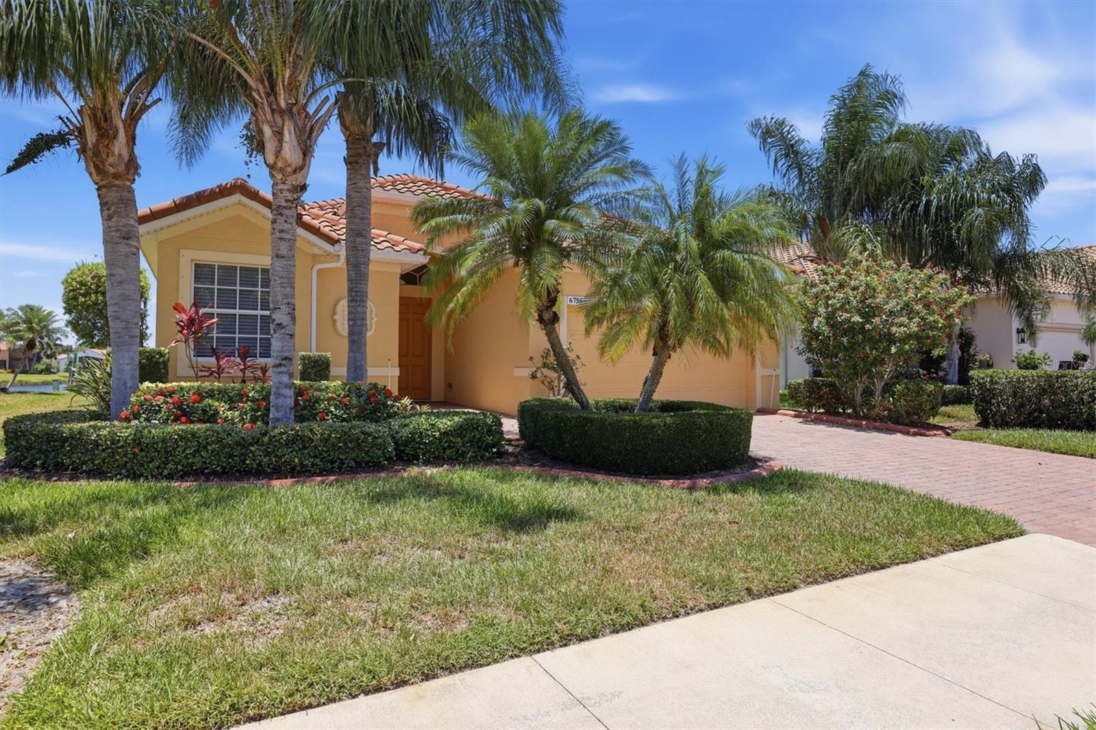 Single Family Residence em SARASOTA, FL - Daniel Dourado