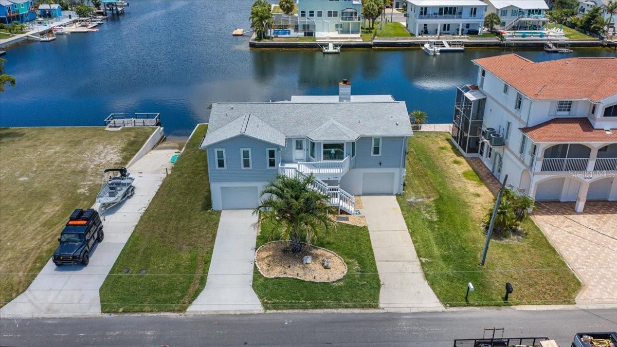 Single Family Residence em HERNANDO BEACH, FL - Daniel Dourado