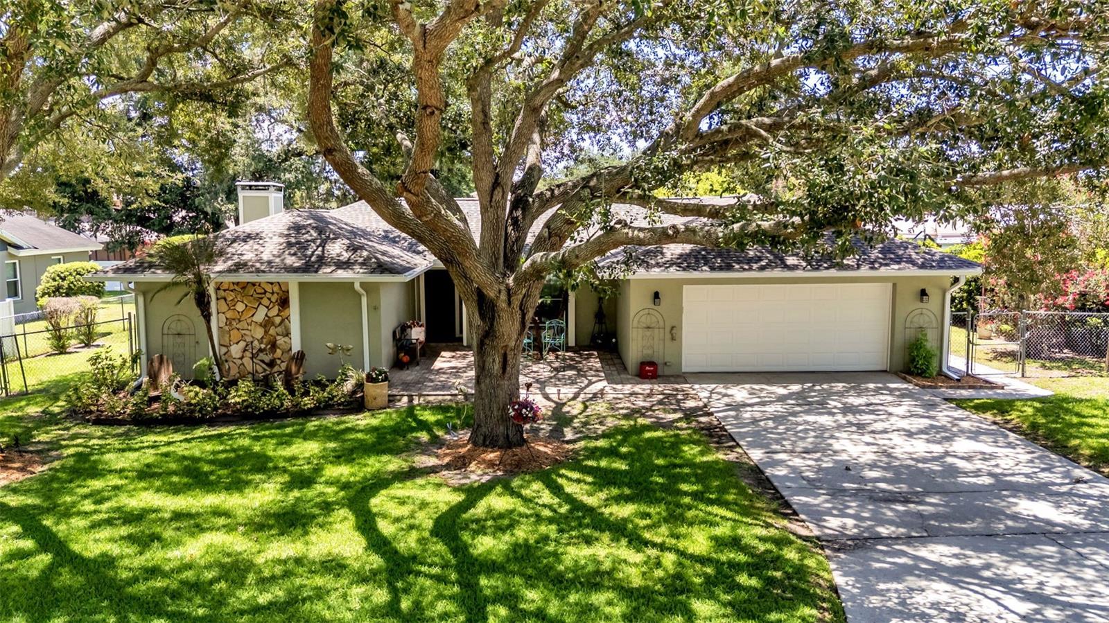 Single Family Residence em LAKELAND, FL - Daniel Dourado
