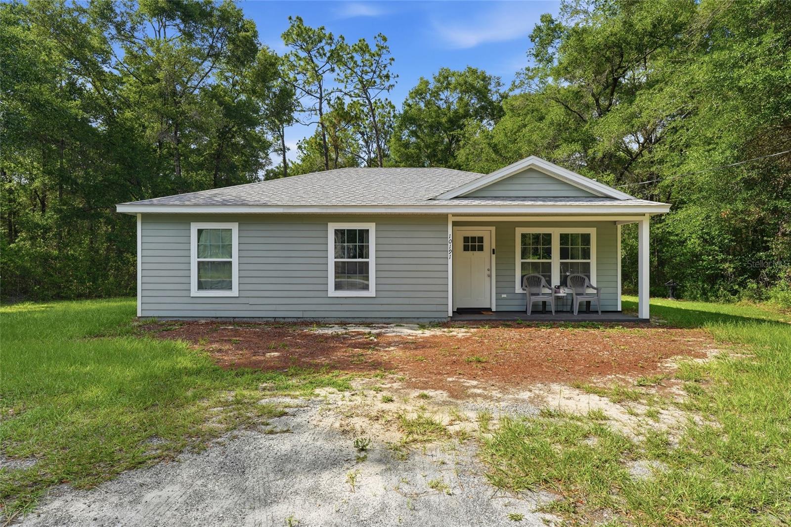 Single Family Residence in BRONSON, FL - Daniel Dourado