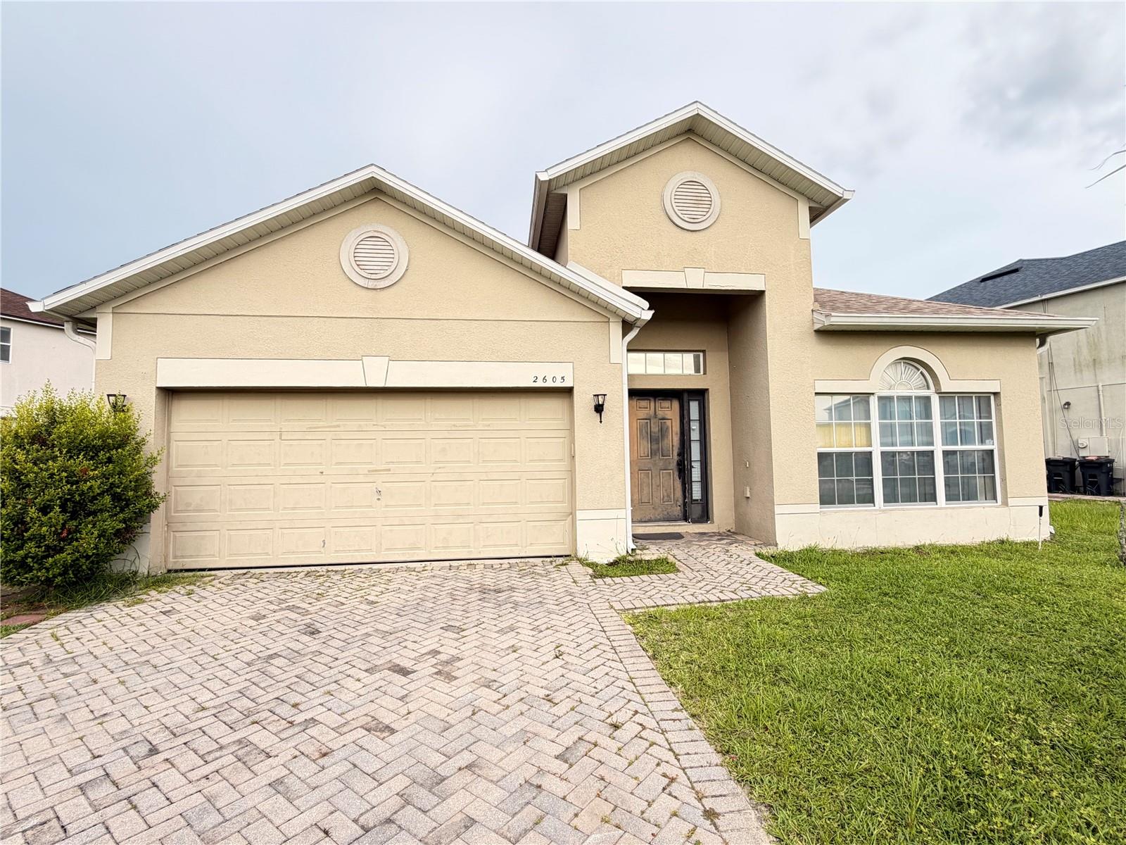 Single Family Residence em KISSIMMEE, FL - Daniel Dourado