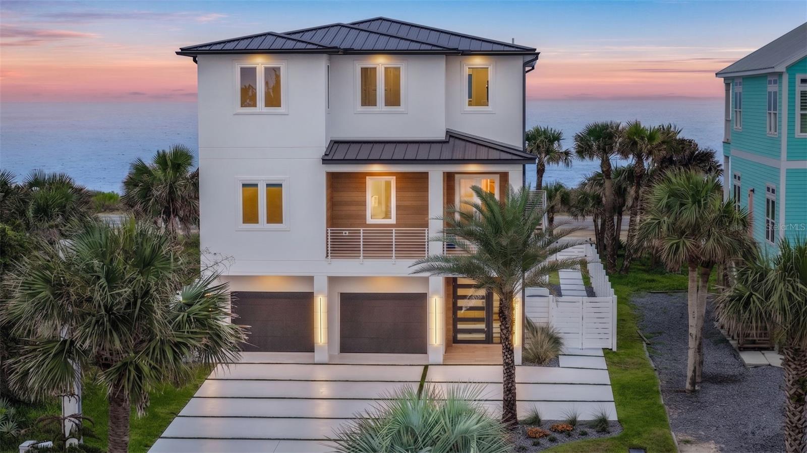 Single Family Residence in FLAGLER BEACH, FL - Daniel Dourado