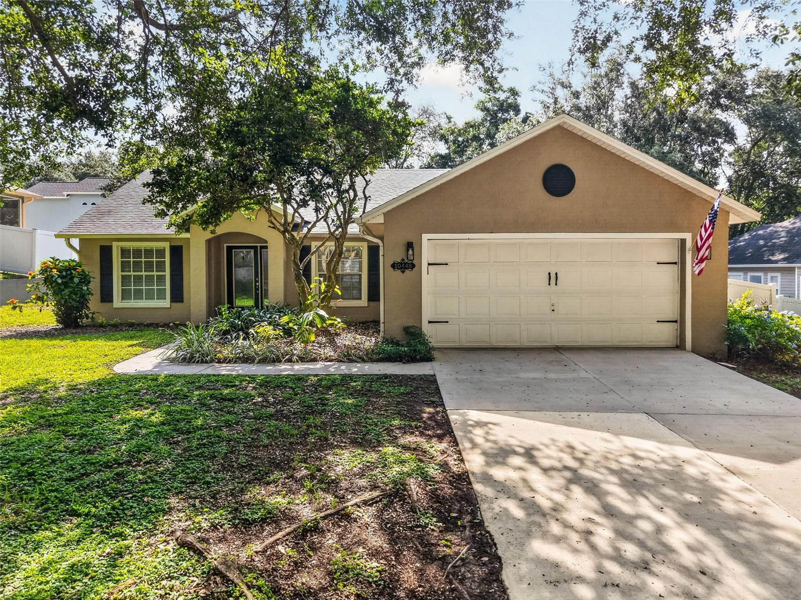 Single Family Residence in CLERMONT, FL - Daniel Dourado