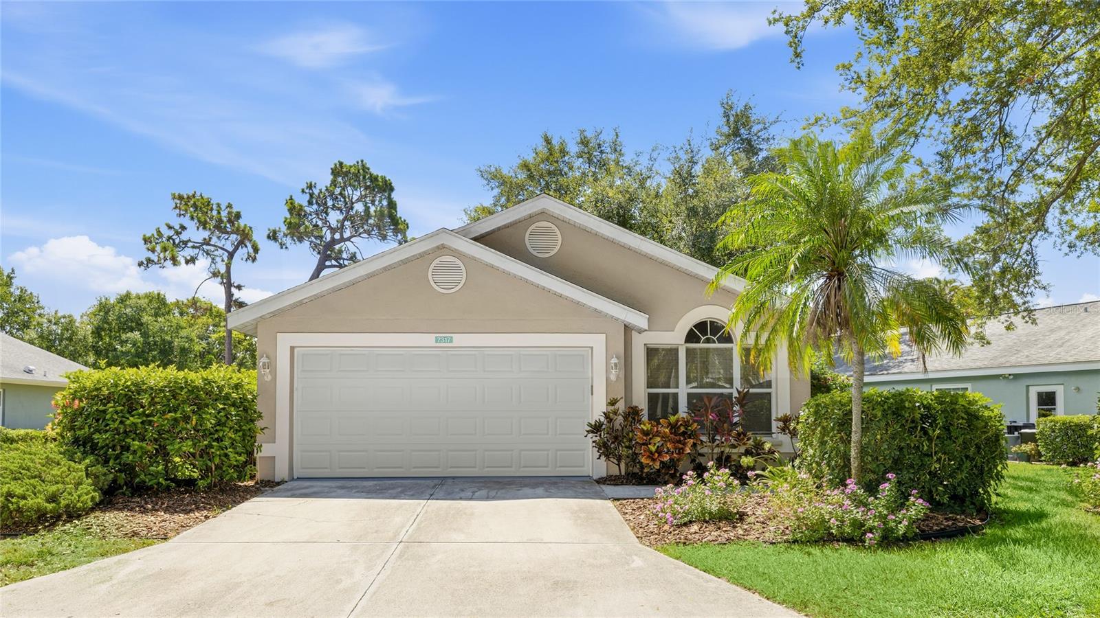 Single Family Residence em SARASOTA, FL - Daniel Dourado