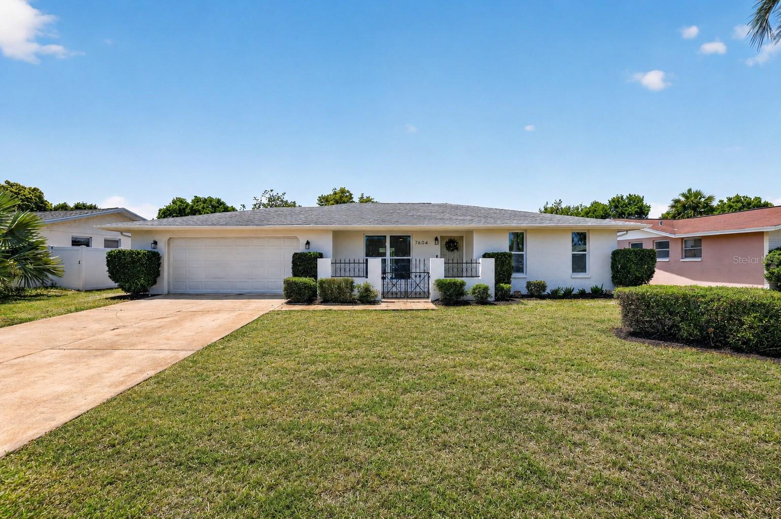 Single Family Residence em PORT RICHEY, FL - Daniel Dourado