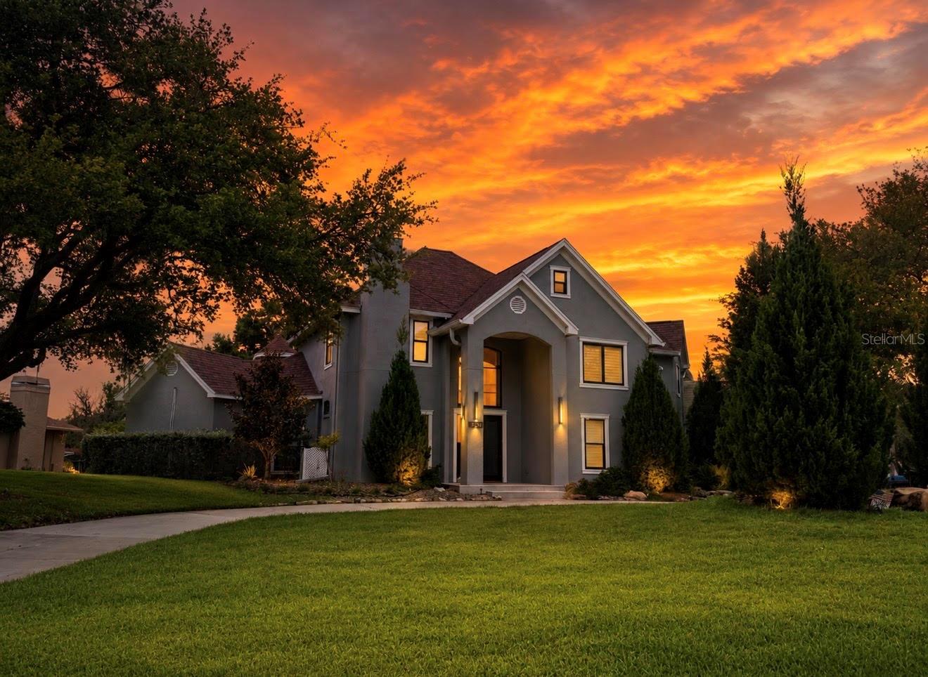 Single Family Residence in PALM HARBOR, FL - Daniel Dourado