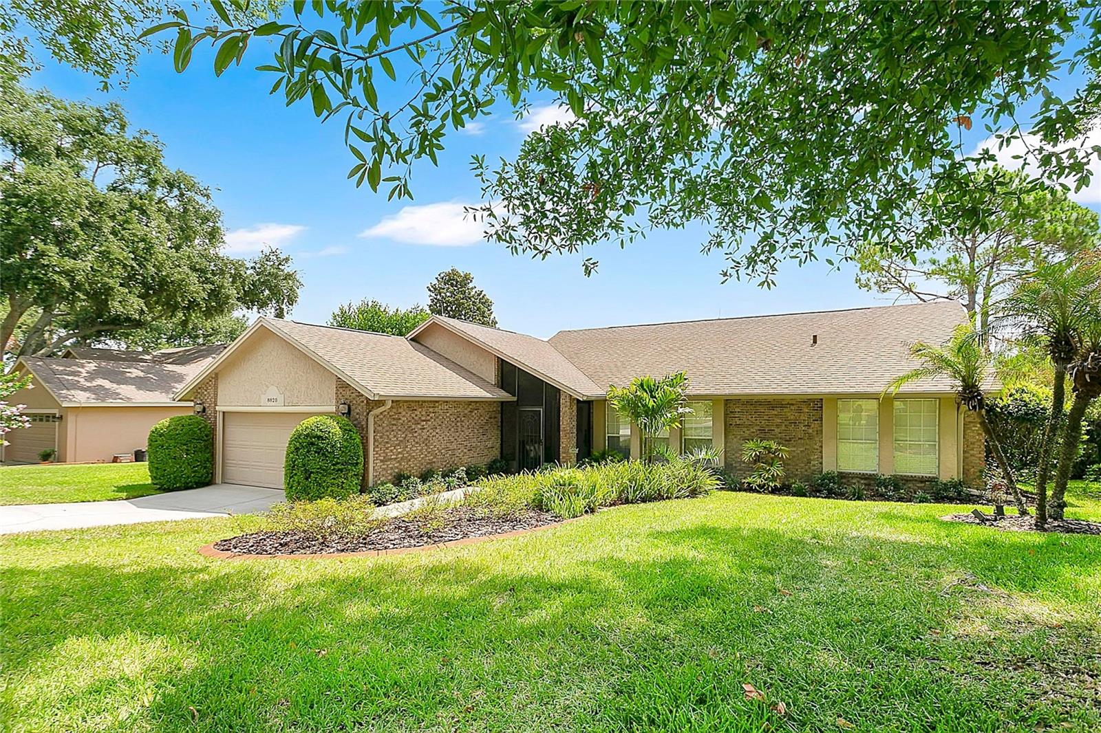 Single Family Residence in CLERMONT, FL - Daniel Dourado