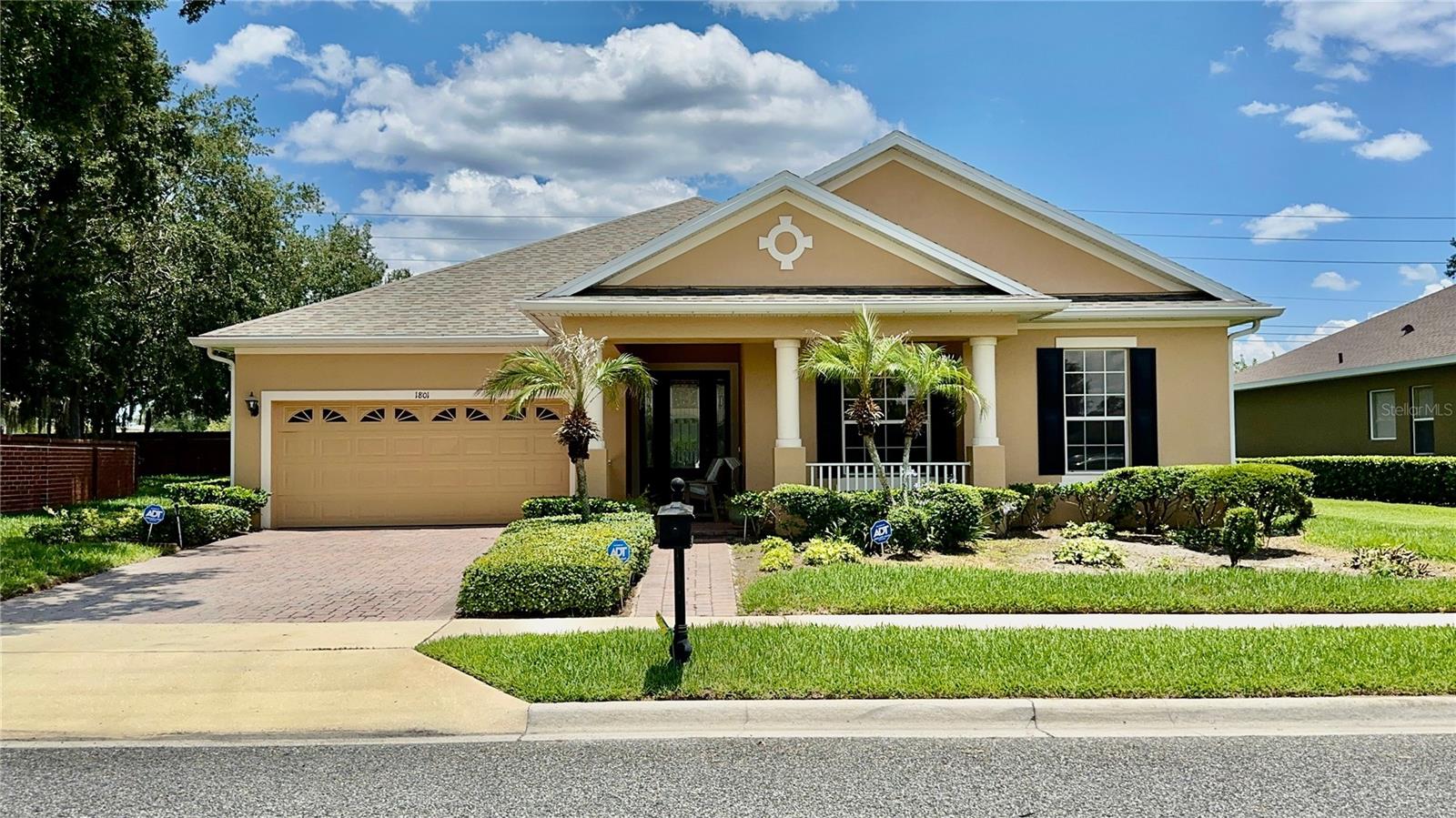 Single Family Residence em WINTER GARDEN, FL - Daniel Dourado