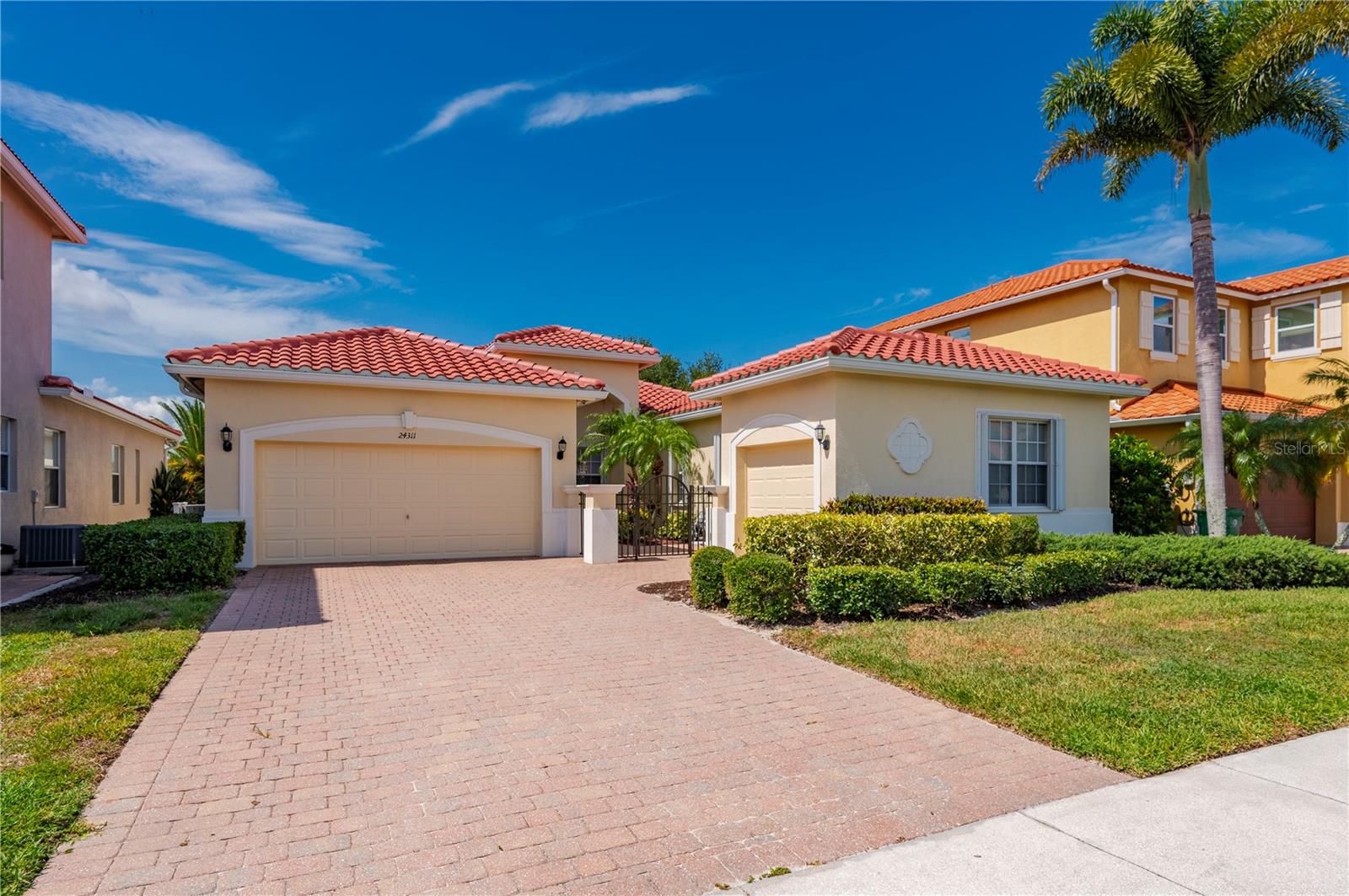 Single Family Residence em PUNTA GORDA, FL - Daniel Dourado