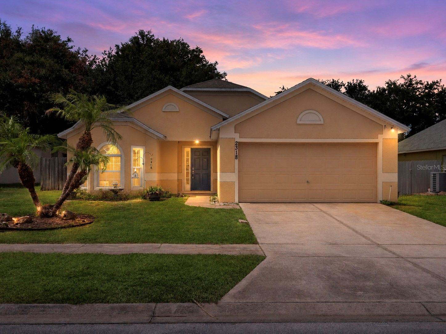 Single Family Residence em TAVARES, FL - Daniel Dourado