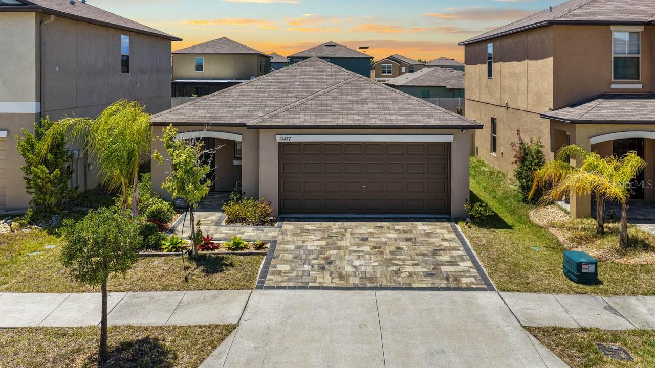 Single Family Residence em SUN CITY CENTER, FL - Daniel Dourado