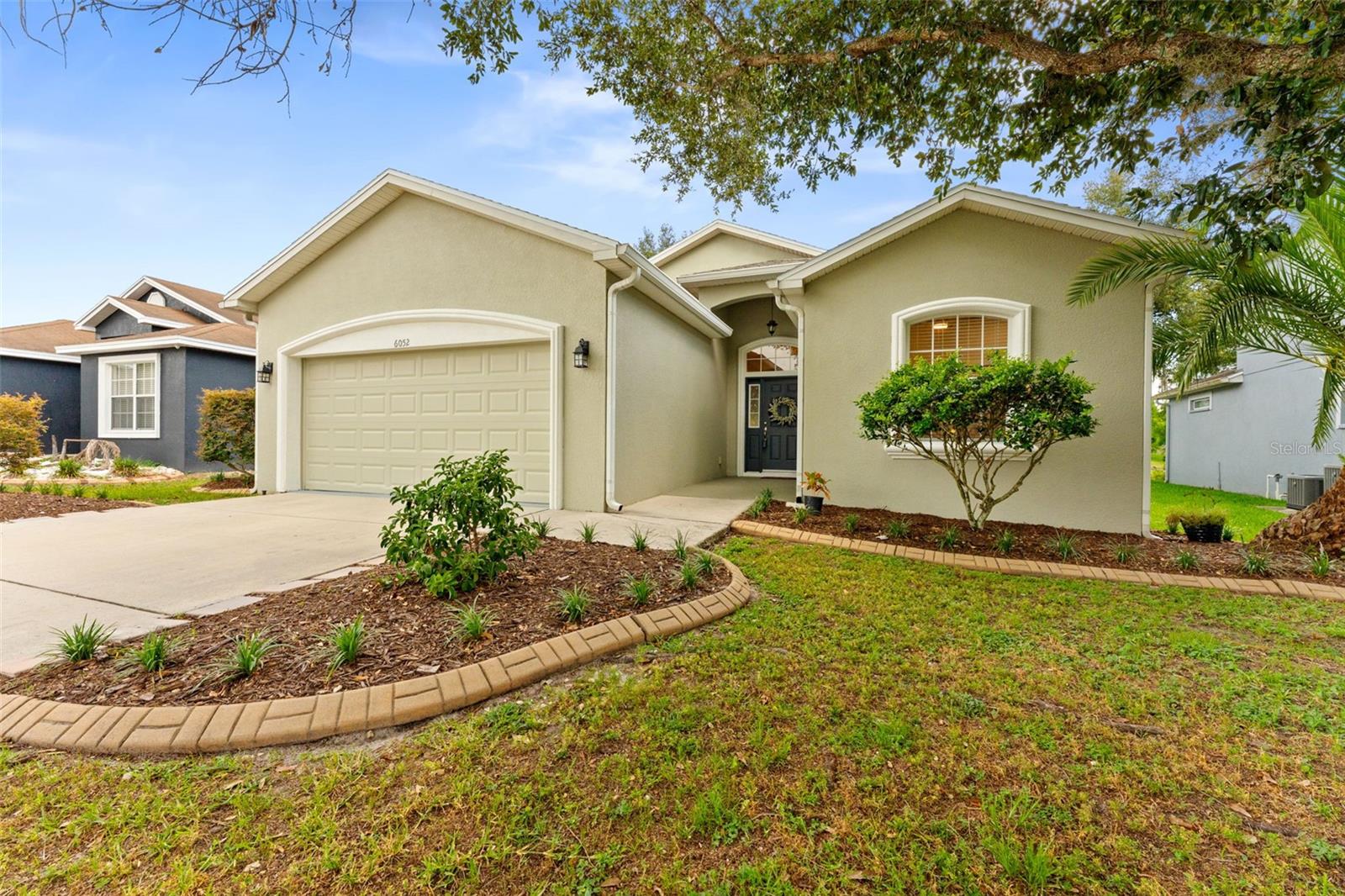 Single Family Residence in ZEPHYRHILLS, FL - Daniel Dourado