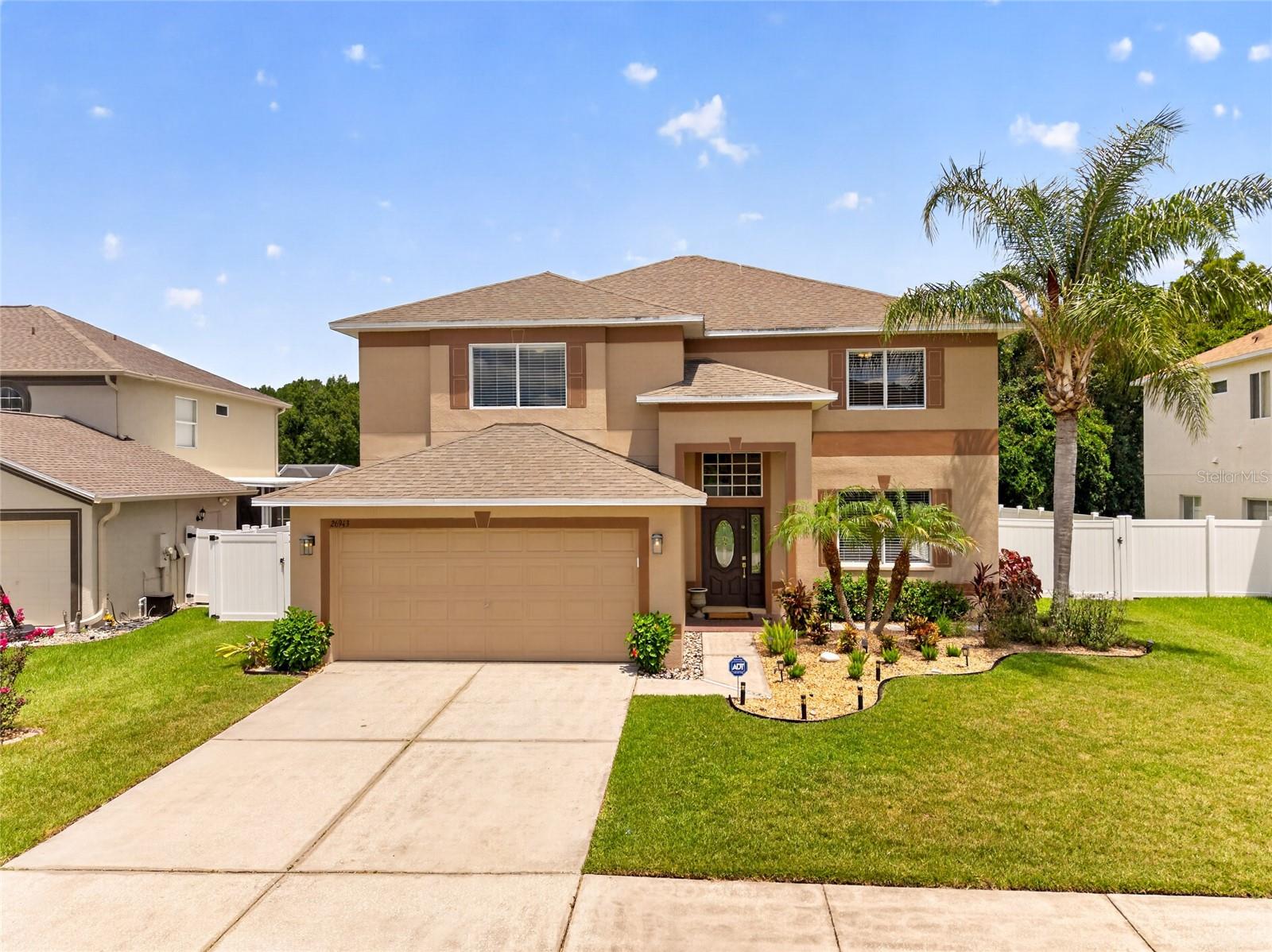 Single Family Residence em WESLEY CHAPEL, FL - Daniel Dourado