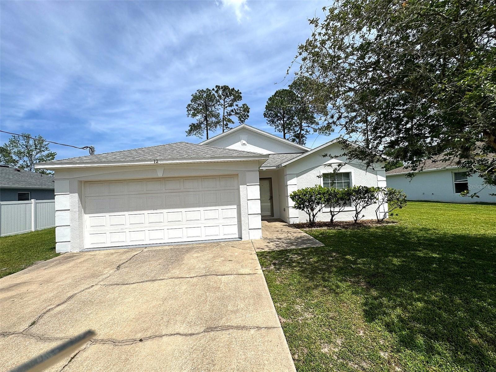 Single Family Residence in PALM COAST, FL - Daniel Dourado