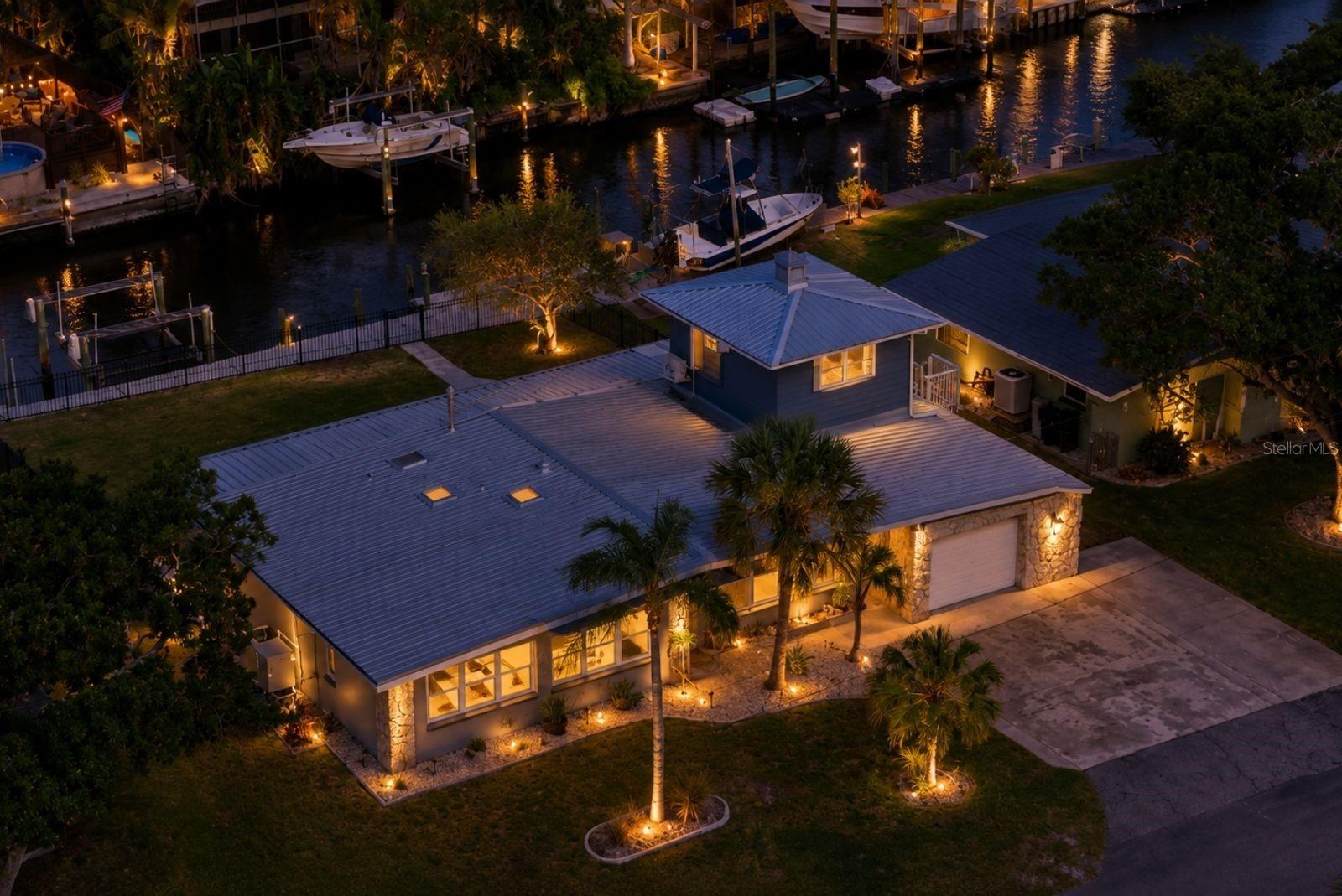 Single Family Residence in ELLENTON, FL - Daniel Dourado