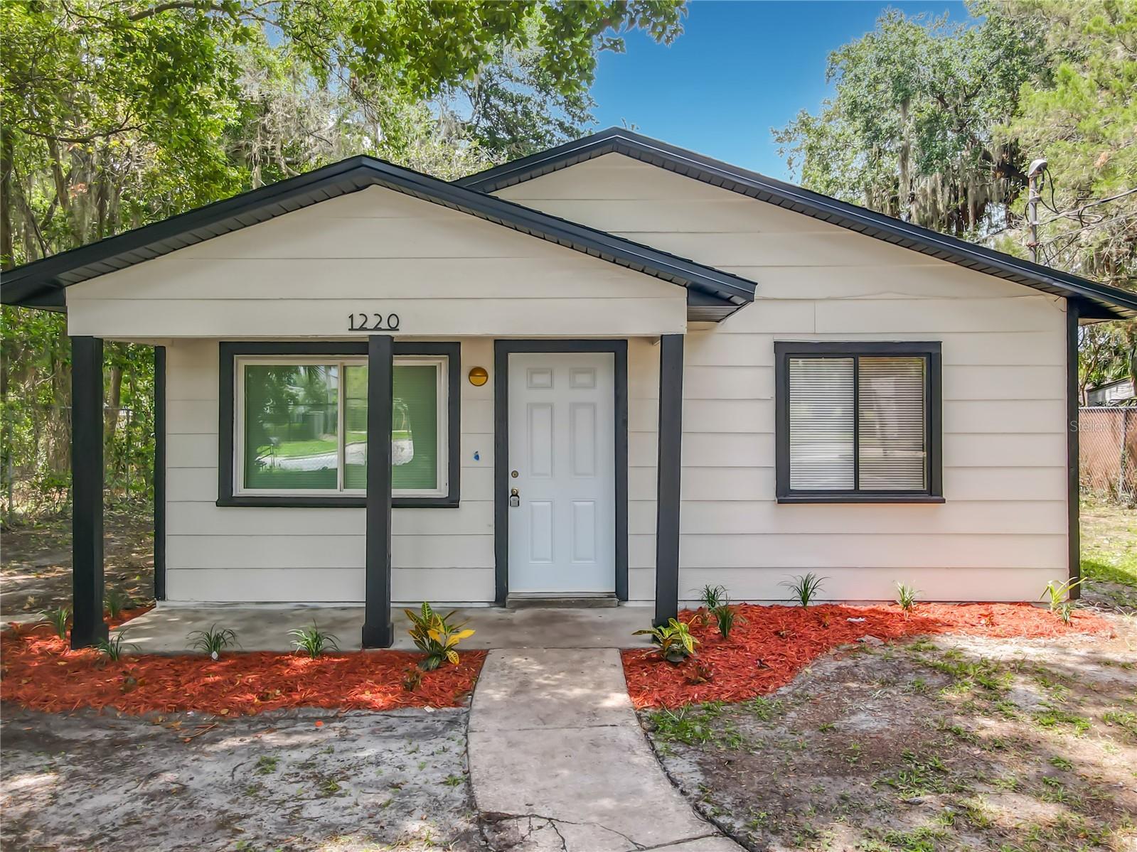 Single Family Residence em SANFORD, FL - Daniel Dourado