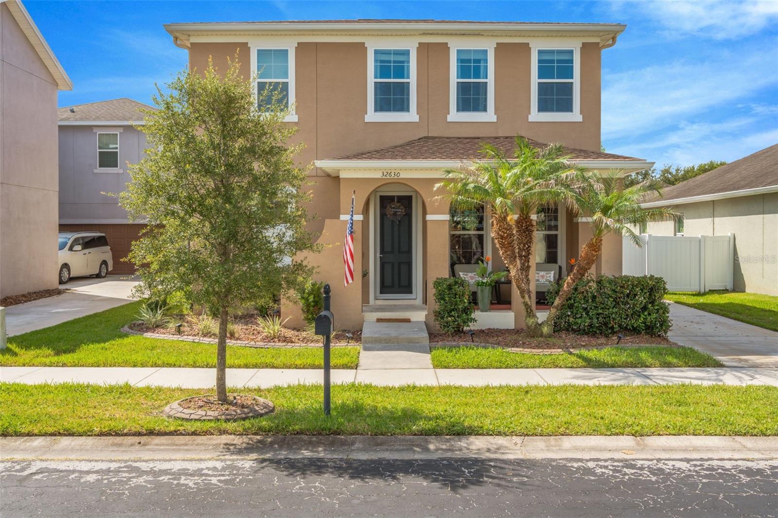 Single Family Residence em WESLEY CHAPEL, FL - Daniel Dourado