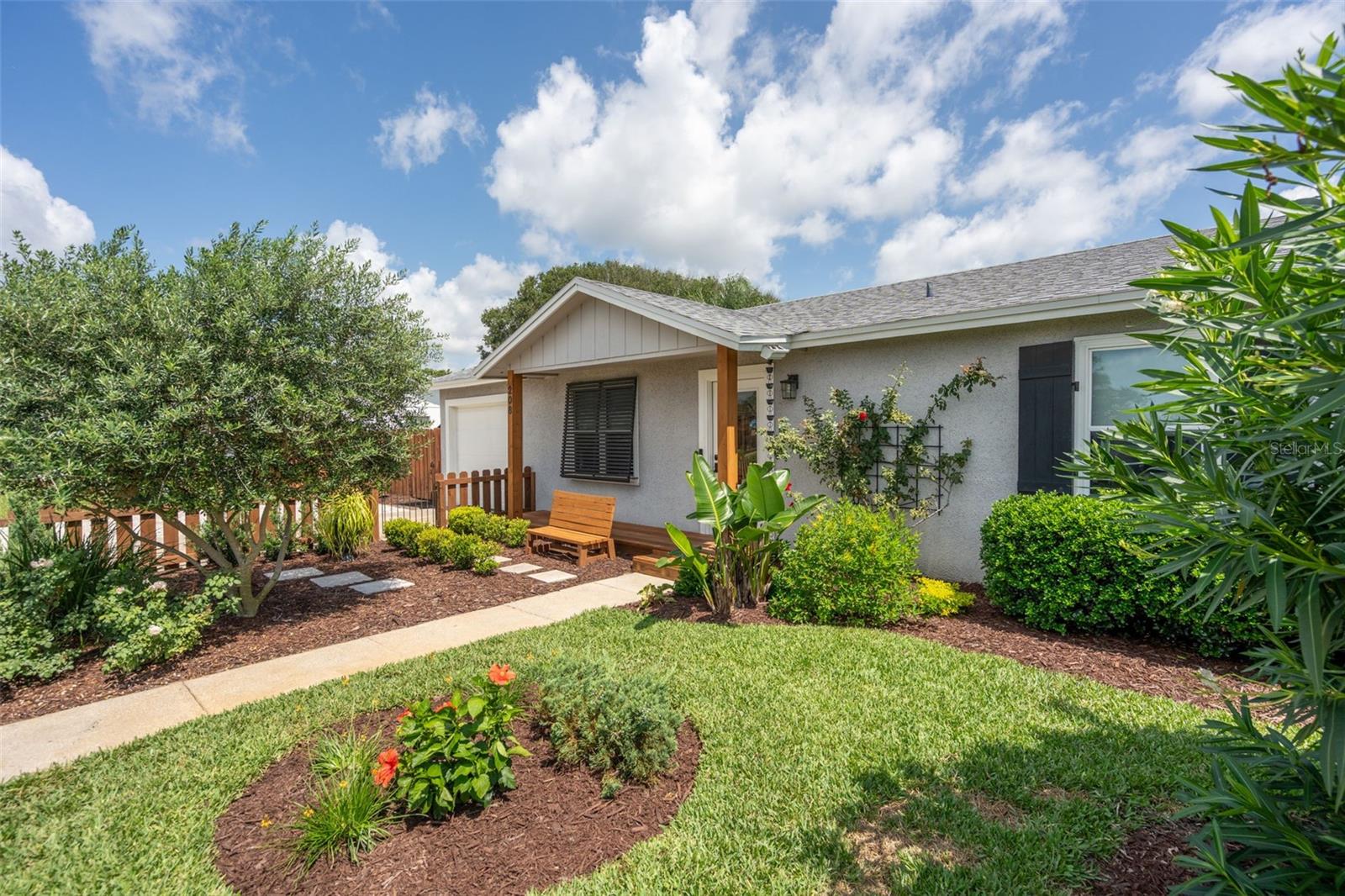 Single Family Residence in ST AUGUSTINE BEACH, FL - Daniel Dourado