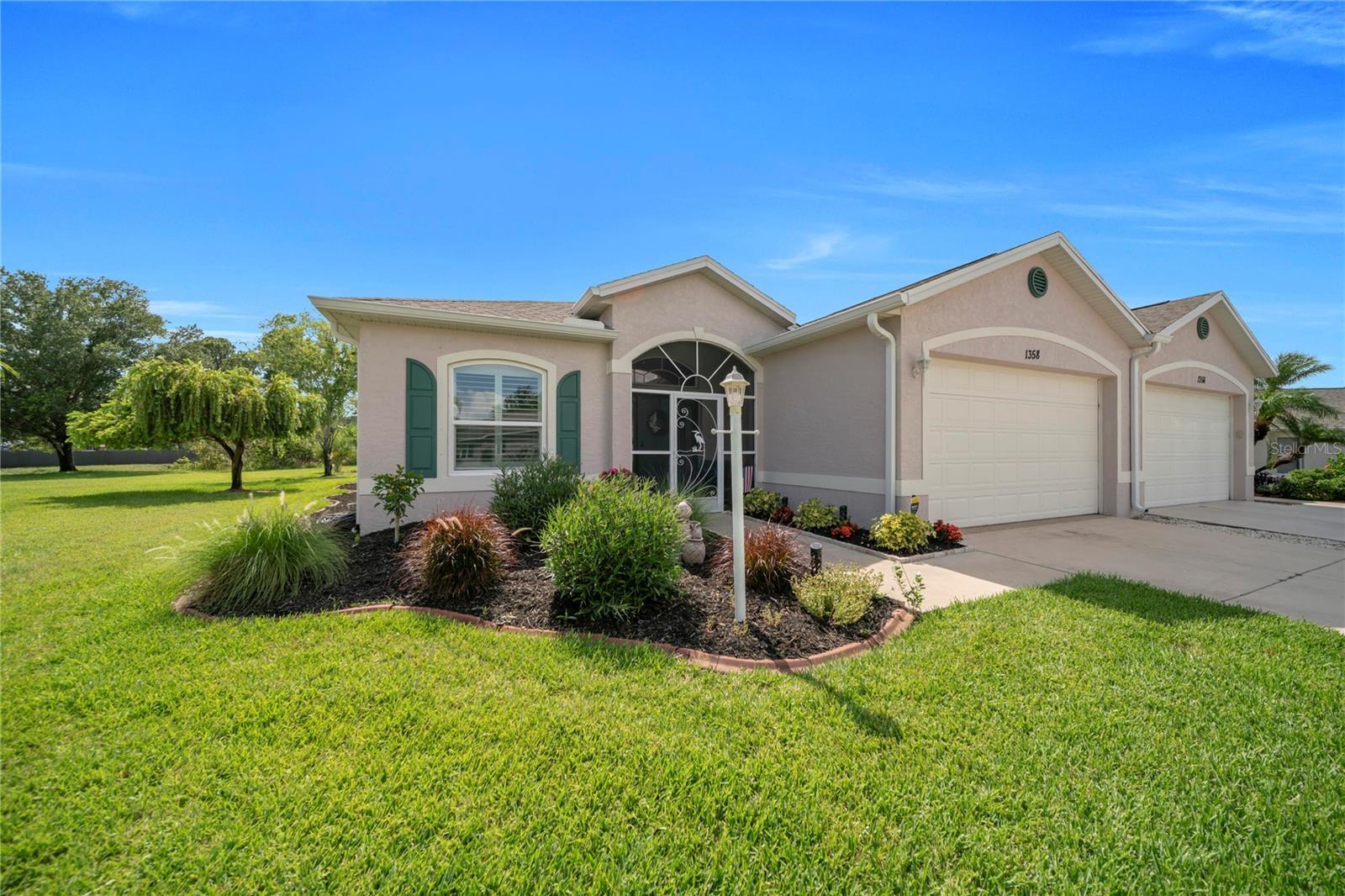 Single Family Residence in NORTH PORT, FL - Daniel Dourado