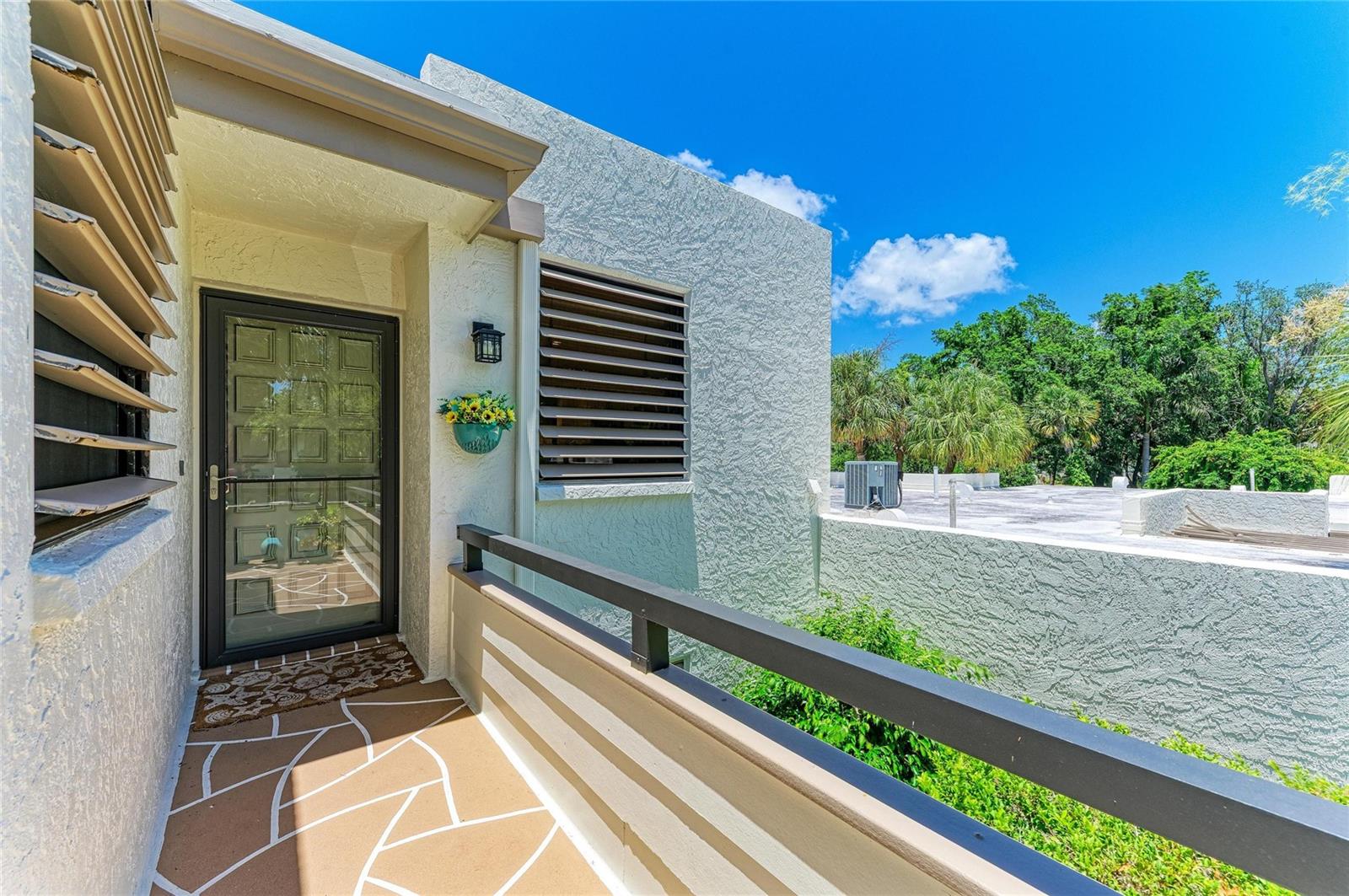 Condominium in BRADENTON, FL - Daniel Dourado