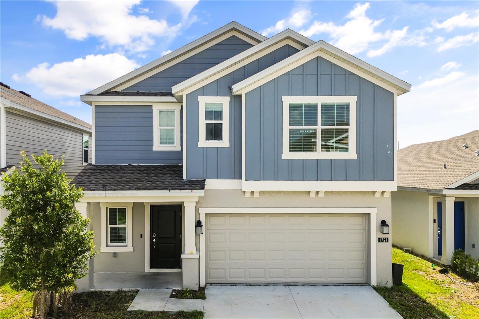 Single Family Residence in DAVENPORT, FL - Daniel Dourado