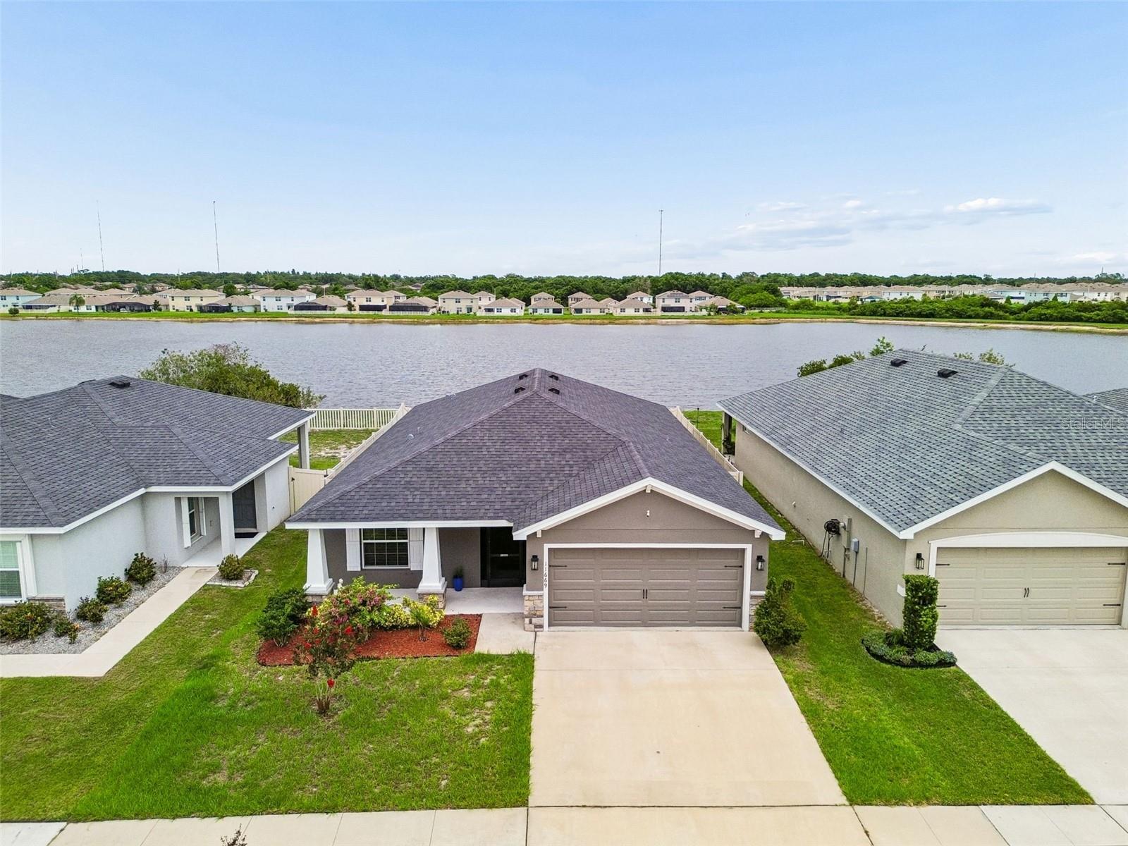 Single Family Residence em RIVERVIEW, FL - Daniel Dourado