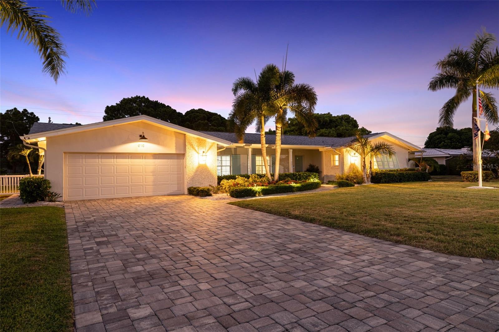 Single Family Residence em BELLEAIR, FL - Daniel Dourado