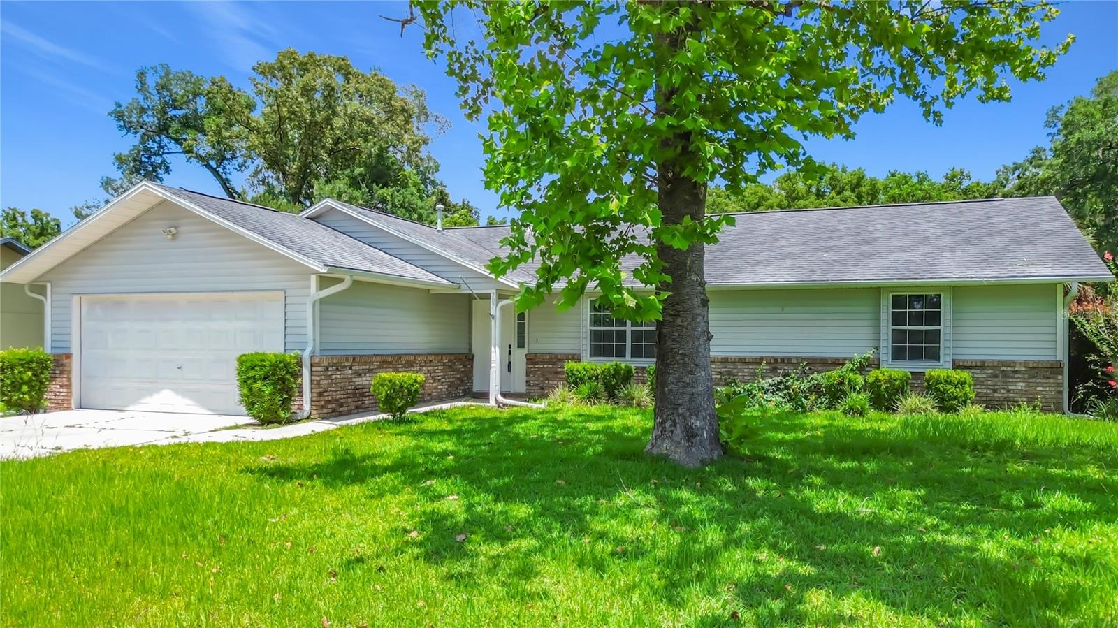 Single Family Residence in OCALA, FL - Daniel Dourado
