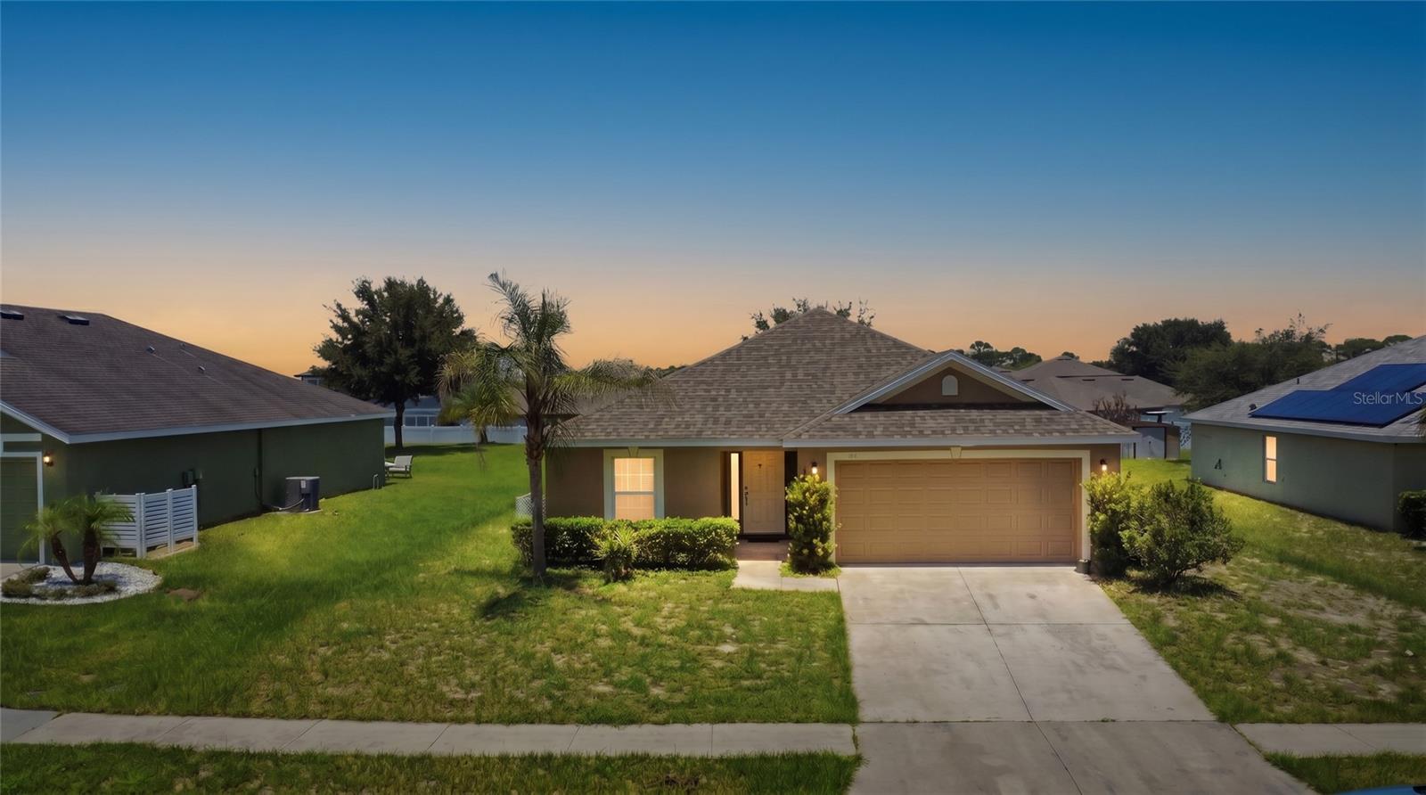 Single Family Residence in LAKE ALFRED, FL - Daniel Dourado