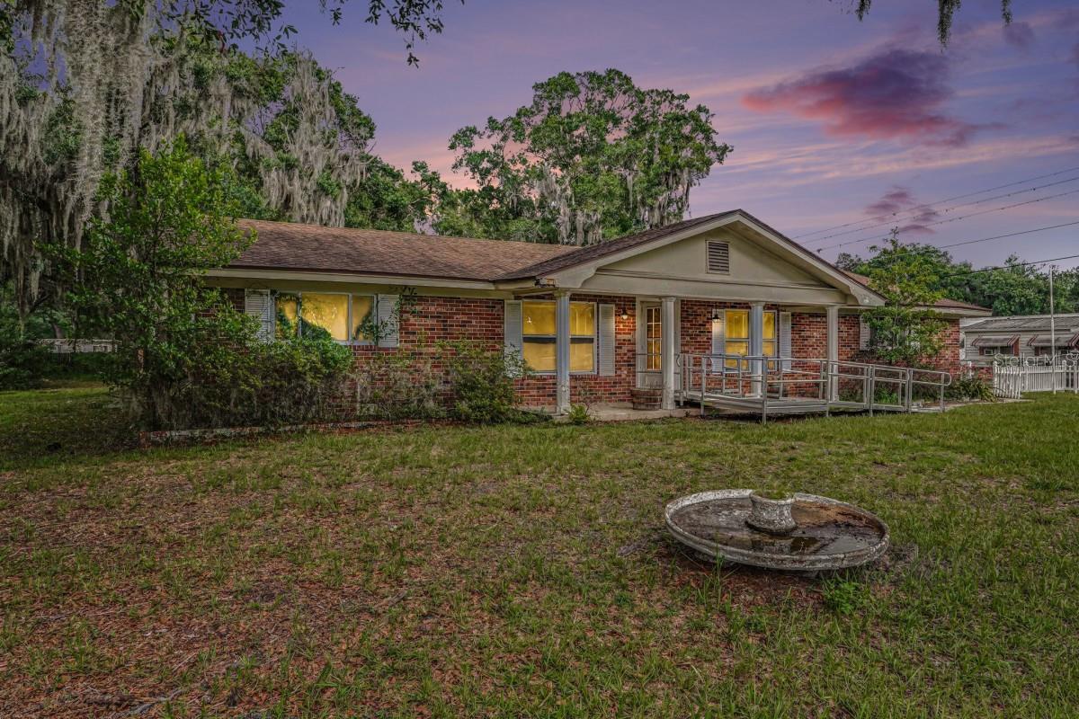 Single Family Residence in LAKELAND, FL - Daniel Dourado