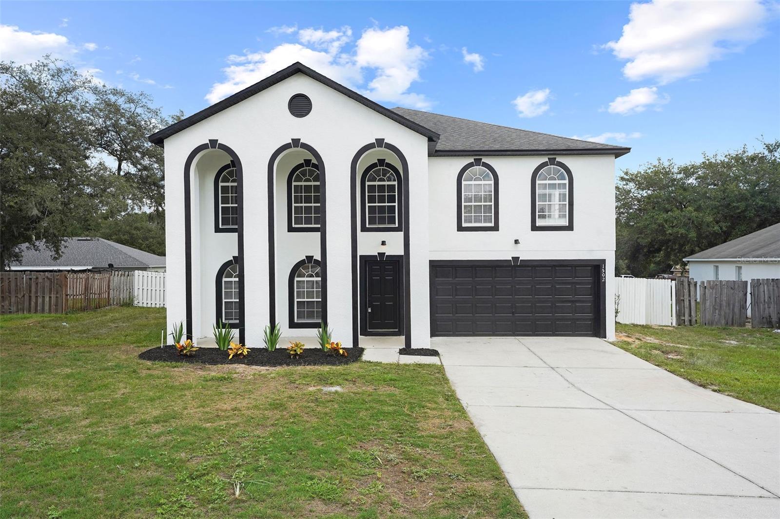 Single Family Residence em FRUITLAND PARK, FL - Daniel Dourado