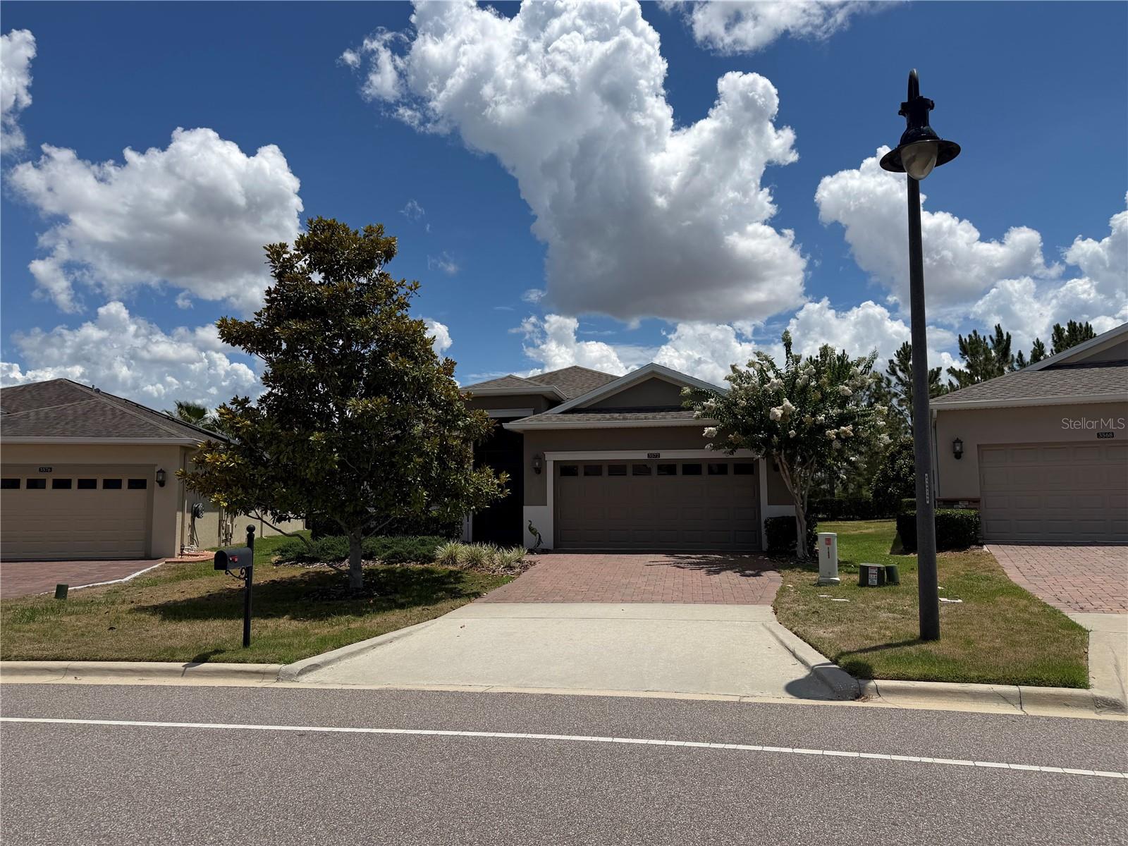 Single Family Residence in CLERMONT, FL - Daniel Dourado