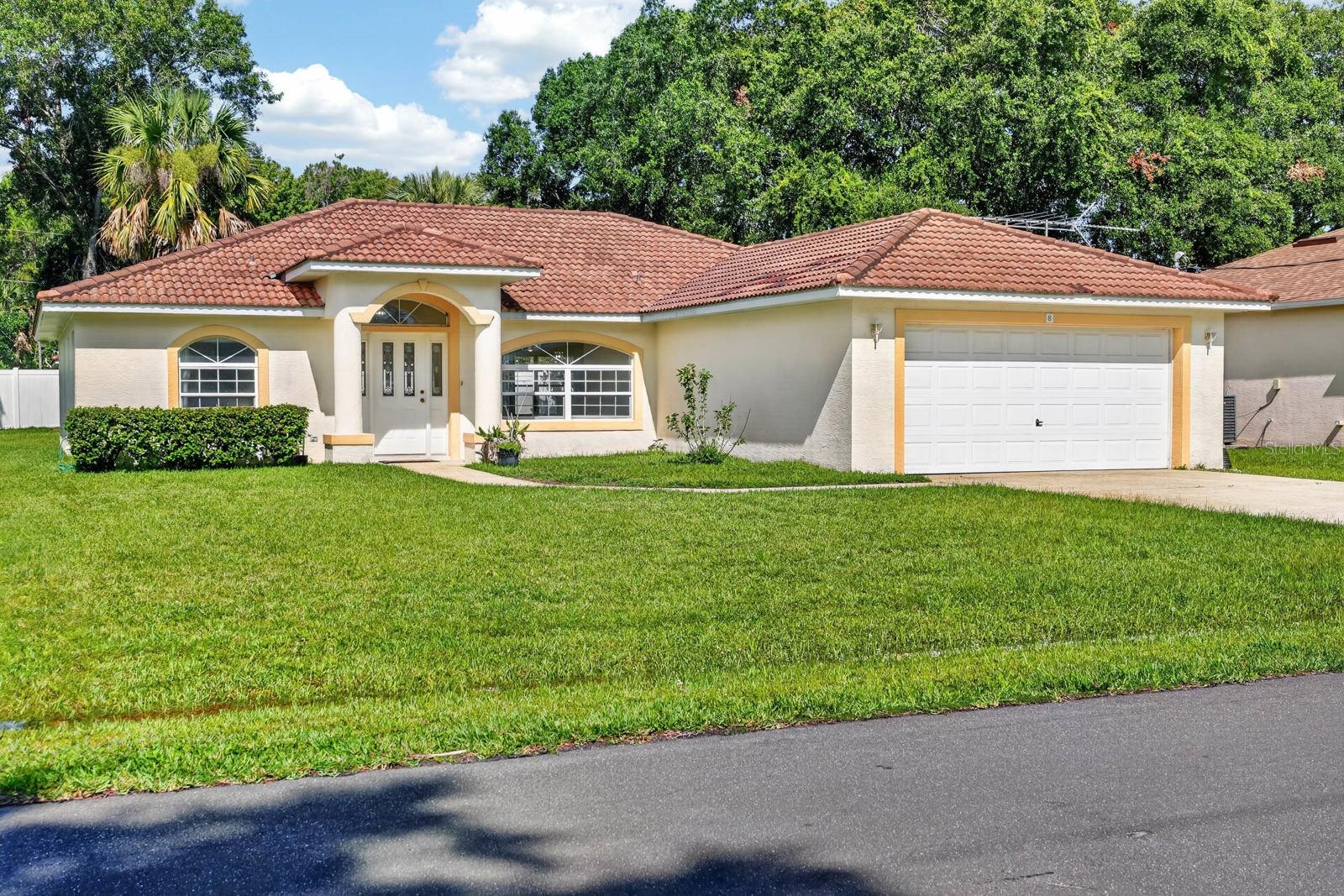 Single Family Residence in PALM COAST, FL - Daniel Dourado