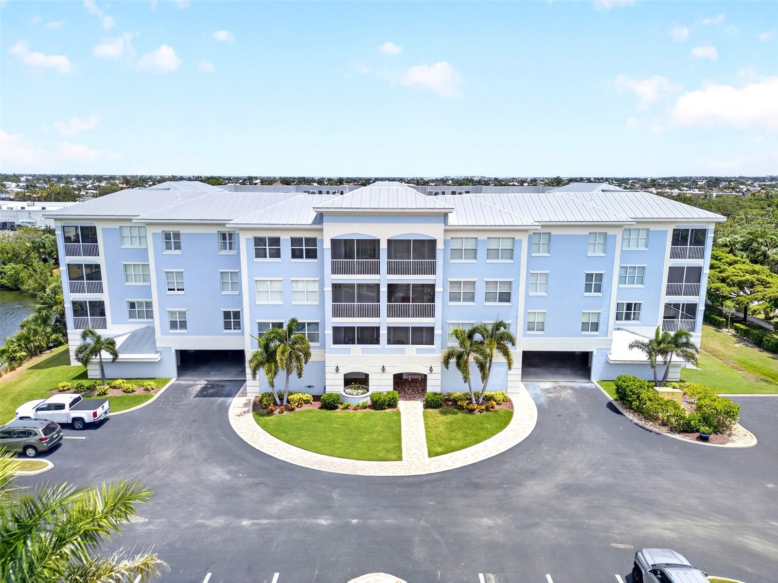 Condominium em PUNTA GORDA, FL - Daniel Dourado