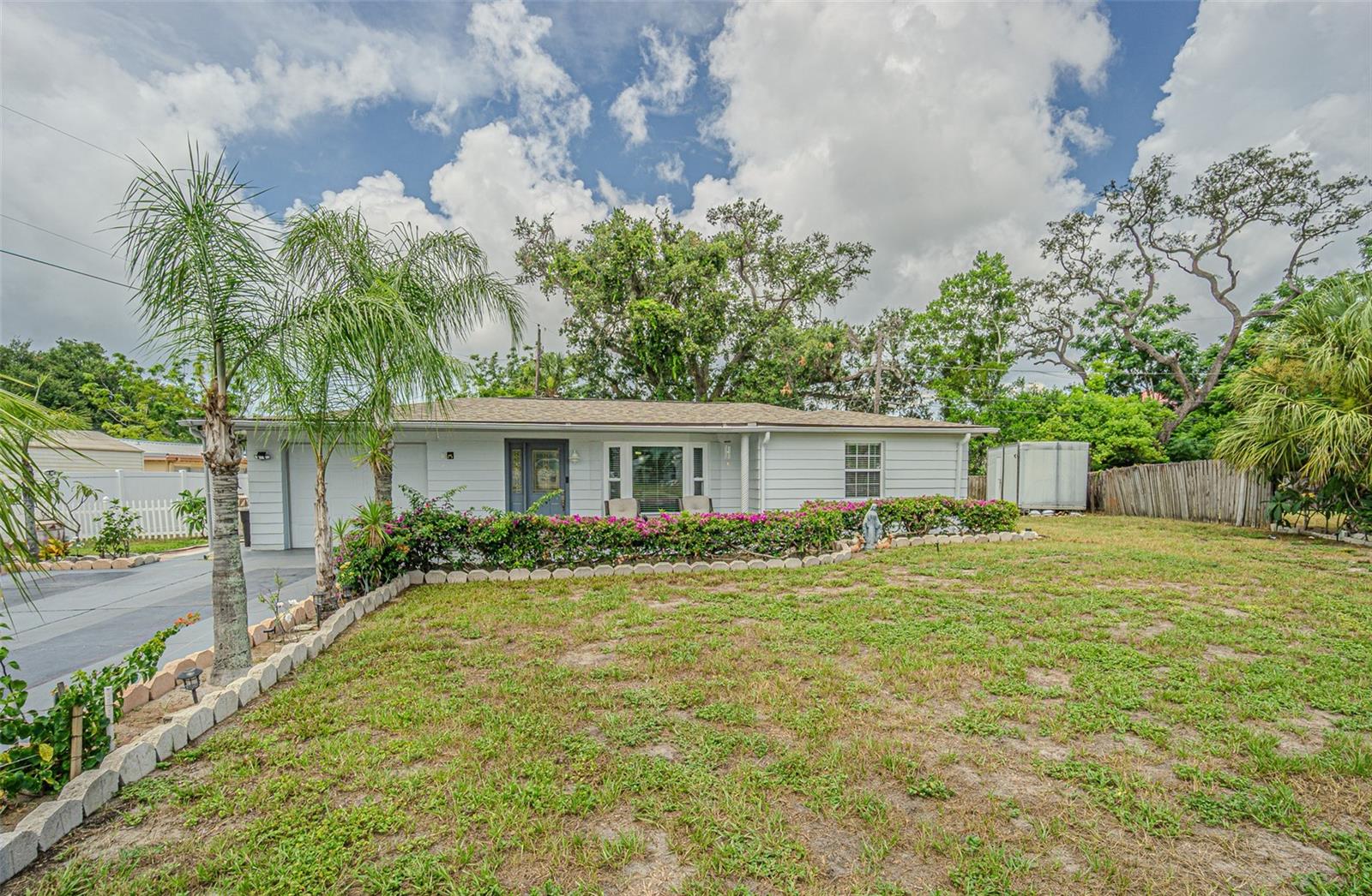 Single Family Residence em NEW PORT RICHEY, FL - Daniel Dourado