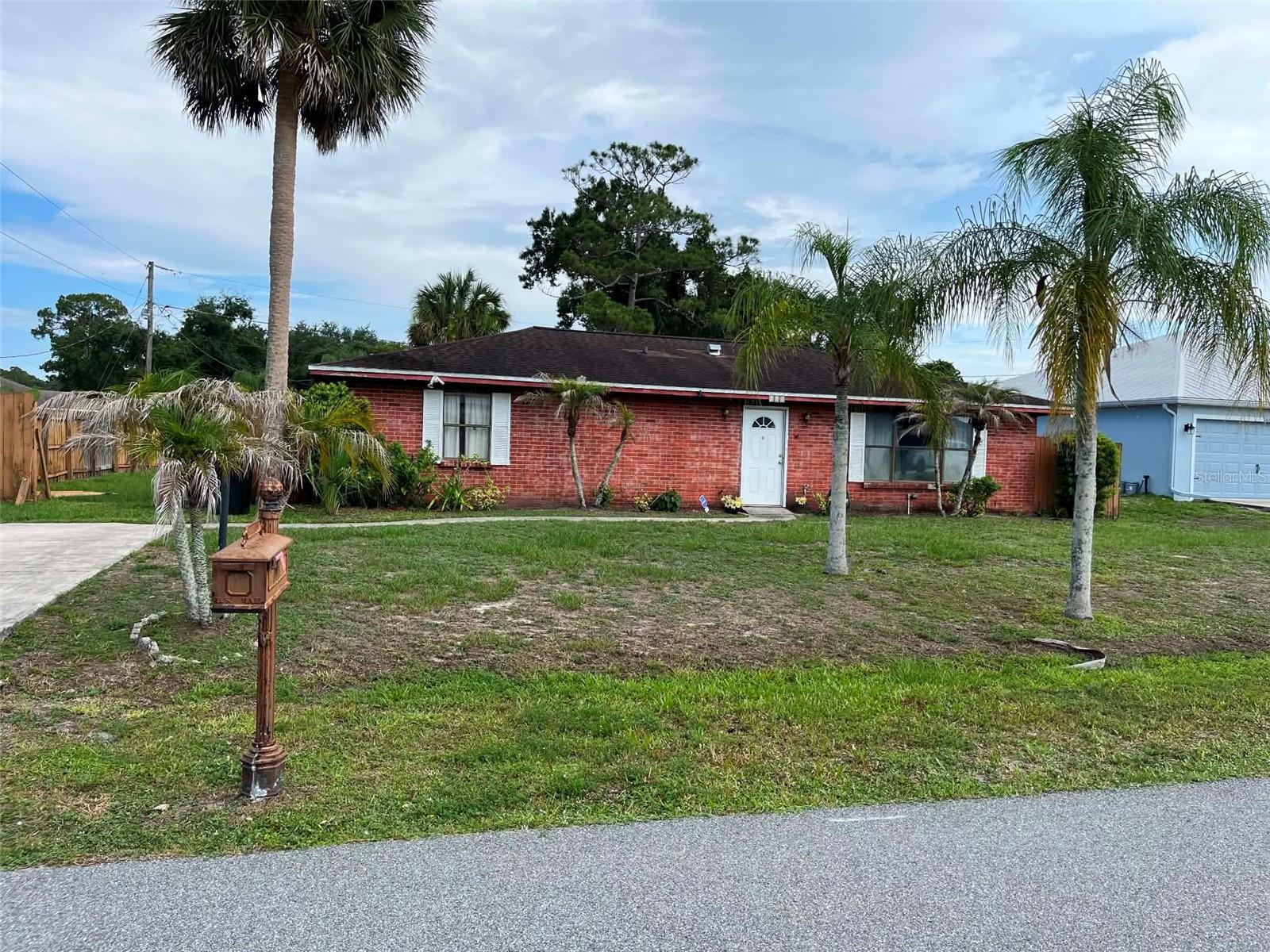 Single Family Residence em PALM BAY, FL - Daniel Dourado